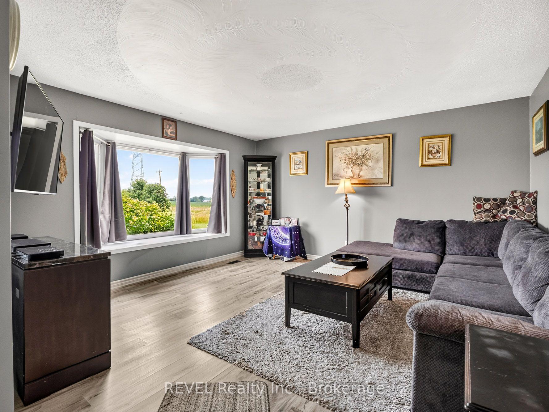Photo 6 of 5282 Springcreek Road, West Lincoln, Smithville — HOMEH