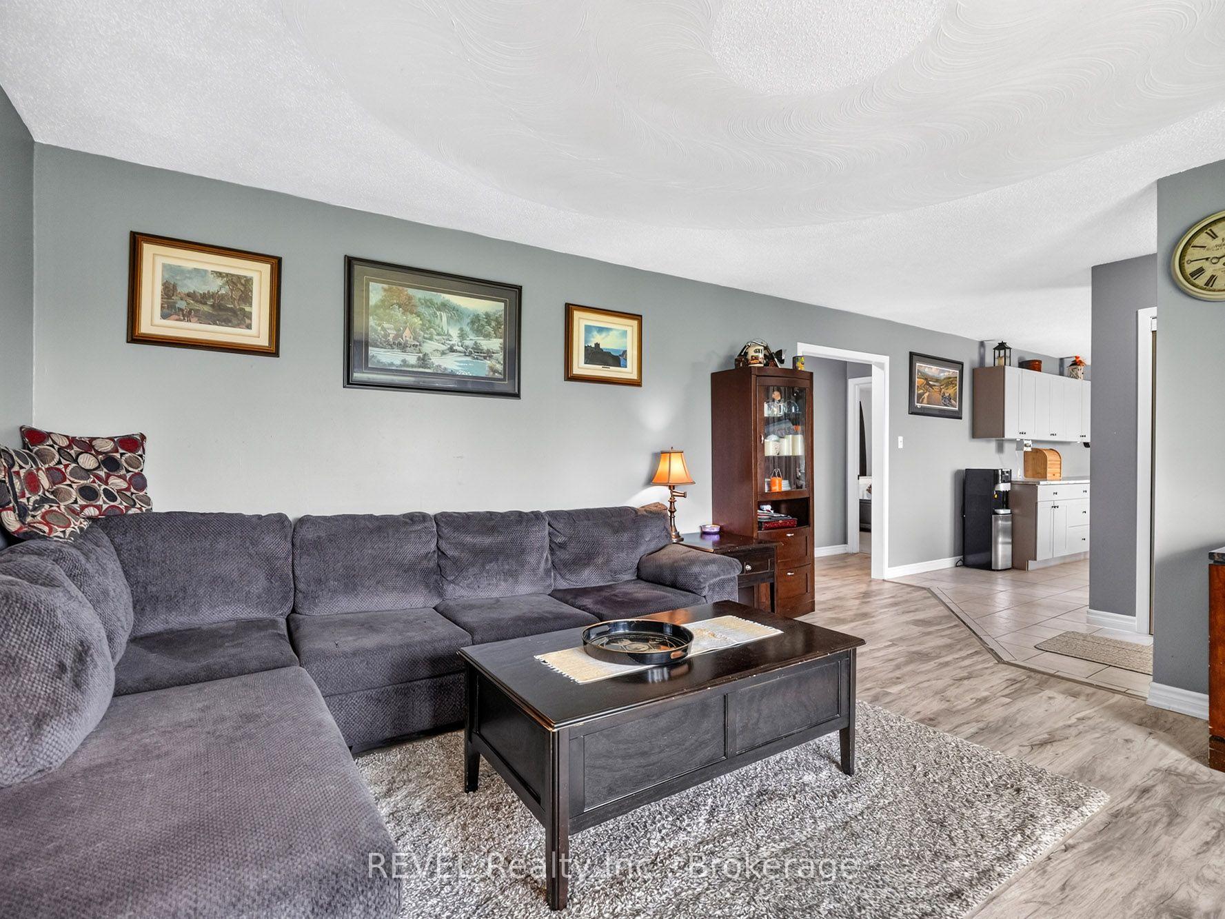 Photo 7 of 5282 Springcreek Road, West Lincoln, Smithville — HOMEH