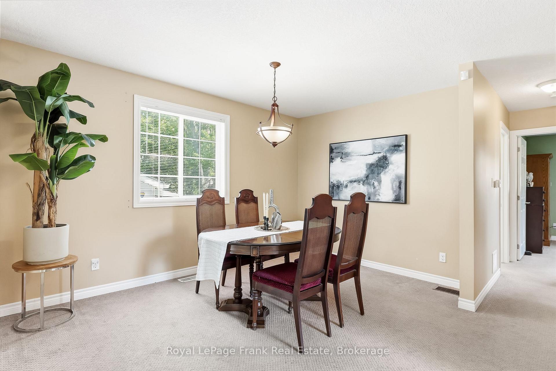 Photo 11 of 25 Barbara Street, Quinte West, Trenton Ward — HOMEH