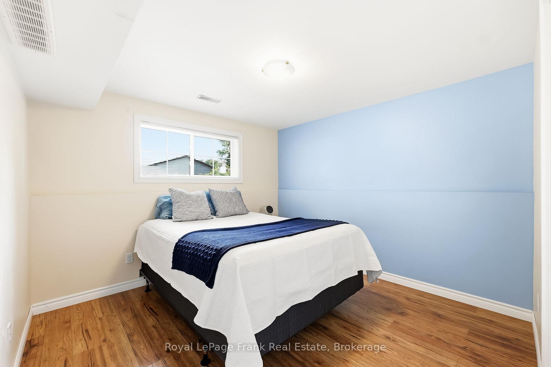 Photo 27 of 25 Barbara Street, Quinte West, Trenton Ward — HOMEH
