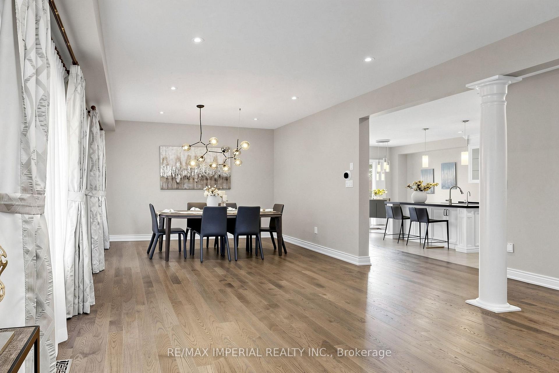 Photo 3 of 53 Rushingbrook Drive, Richmond Hill, Rouge Woods — HOMEH