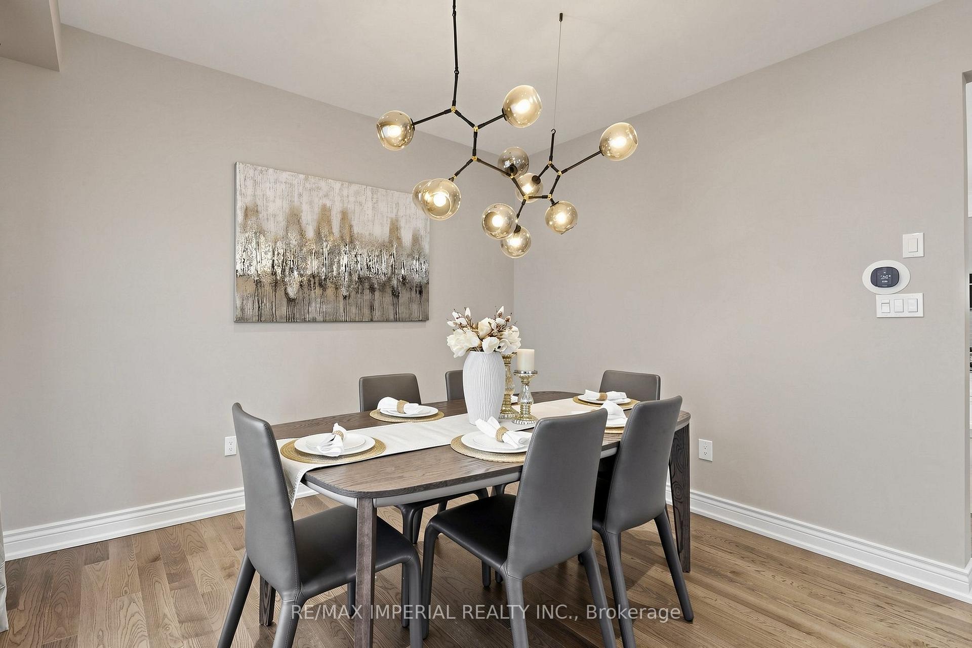Photo 9 of 53 Rushingbrook Drive, Richmond Hill, Rouge Woods — HOMEH