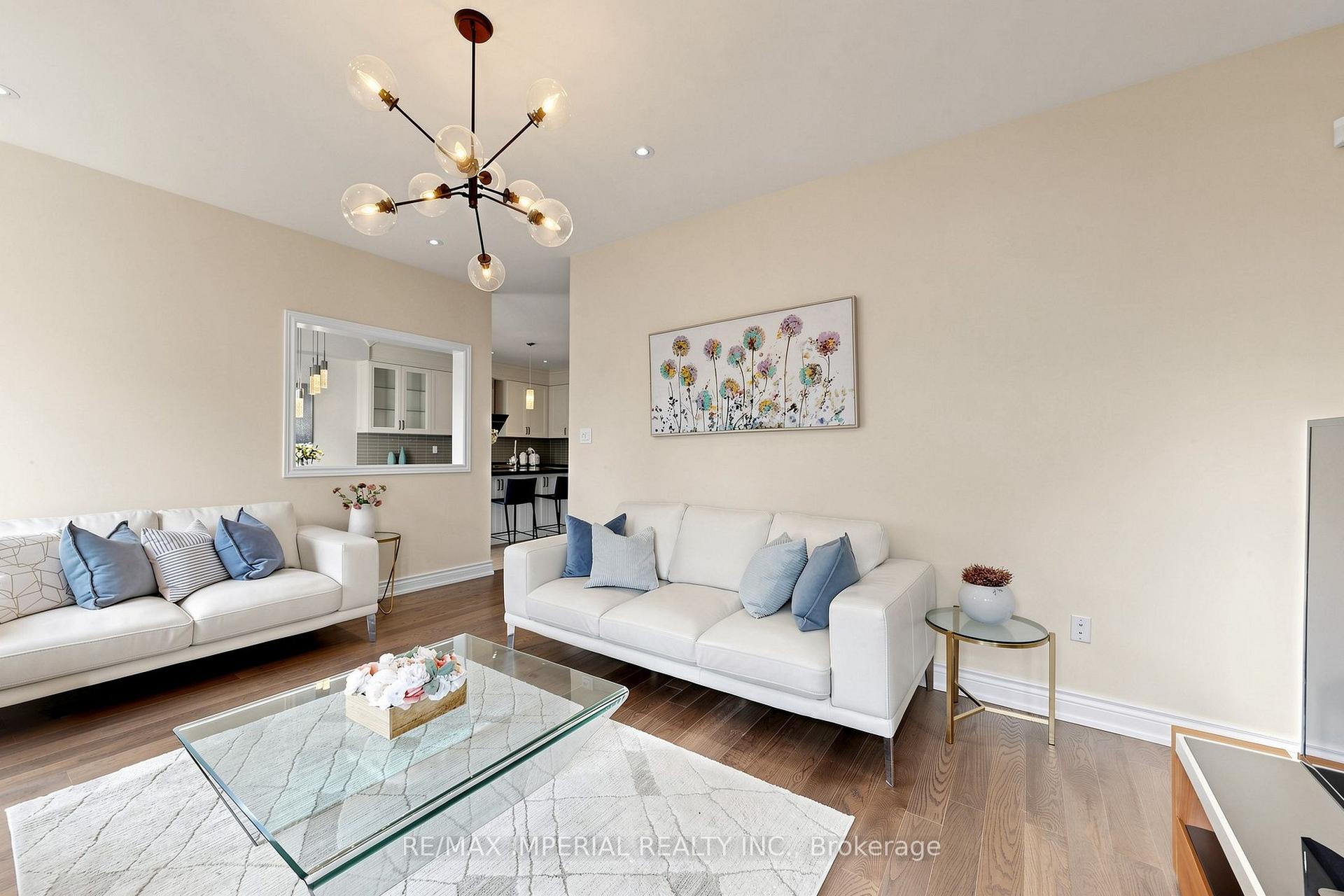 Photo 12 of 53 Rushingbrook Drive, Richmond Hill, Rouge Woods — HOMEH