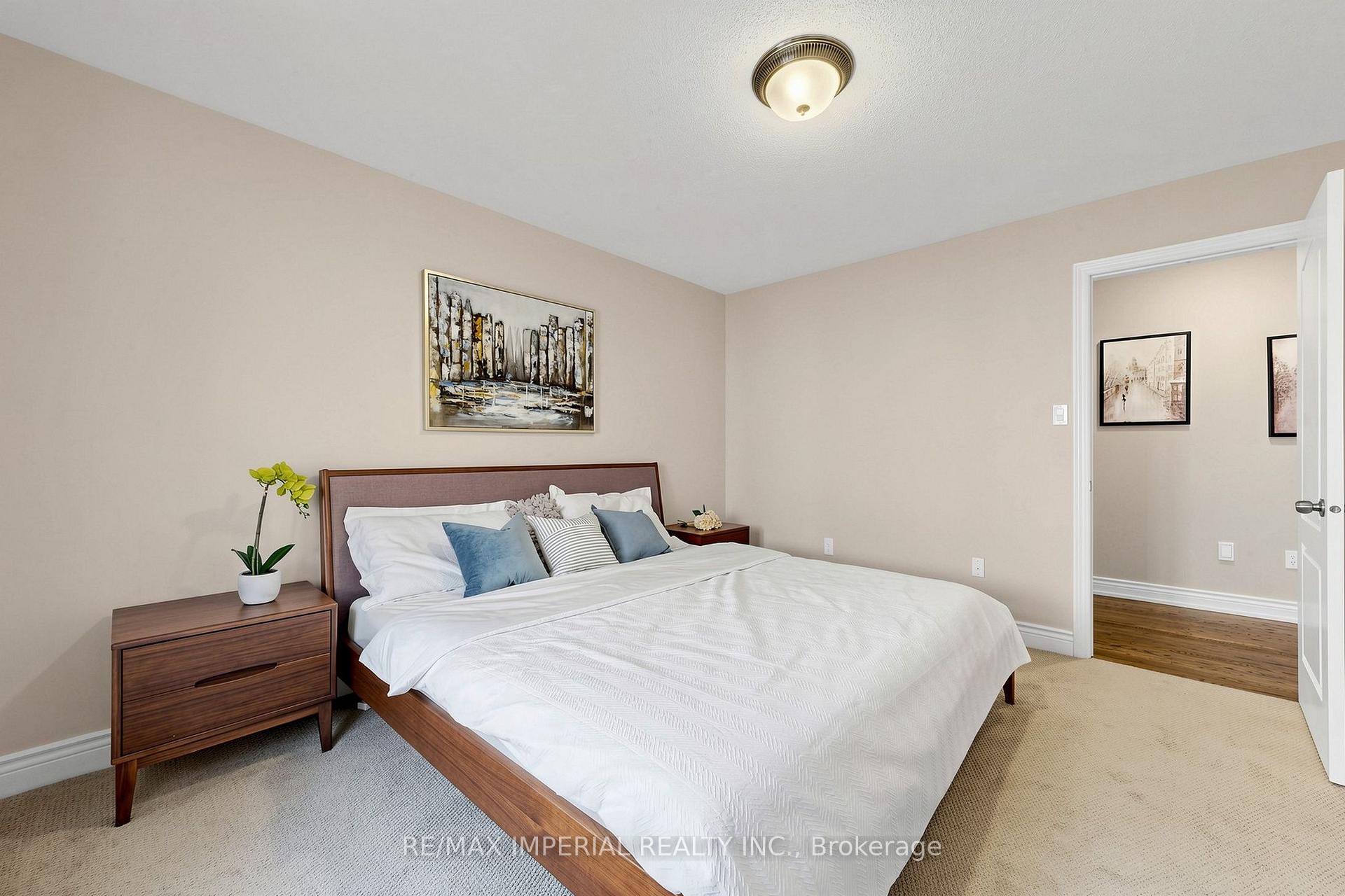 Photo 27 of 53 Rushingbrook Drive, Richmond Hill, Rouge Woods — HOMEH