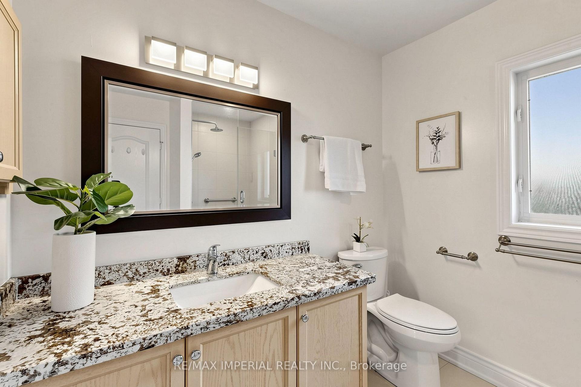 Photo 31 of 53 Rushingbrook Drive, Richmond Hill, Rouge Woods — HOMEH