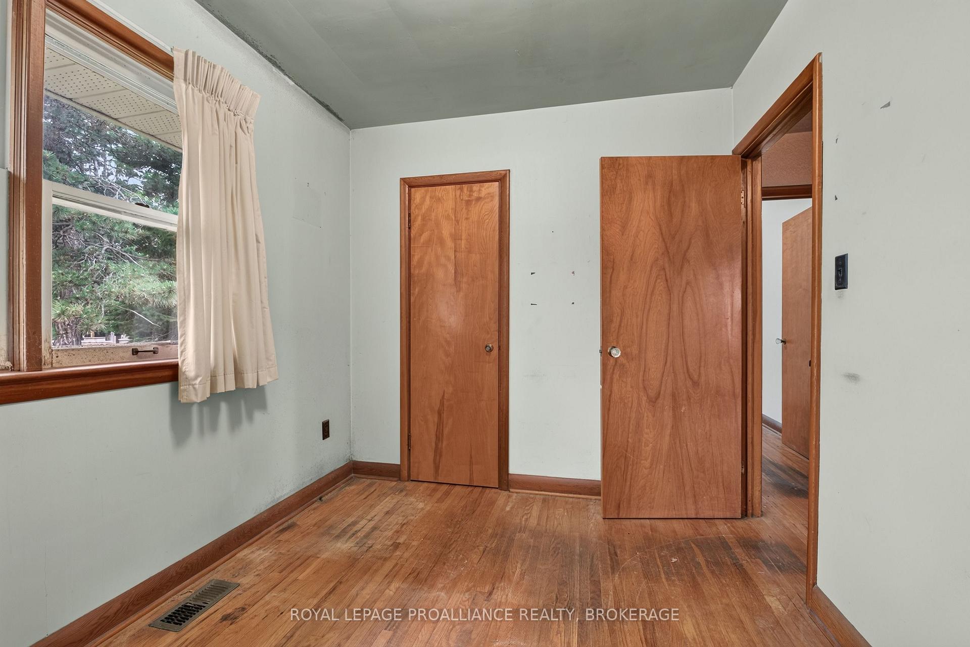 Photo 21 of 267 Lakeview Avenue, Kingston, City SouthWest — HOMEH