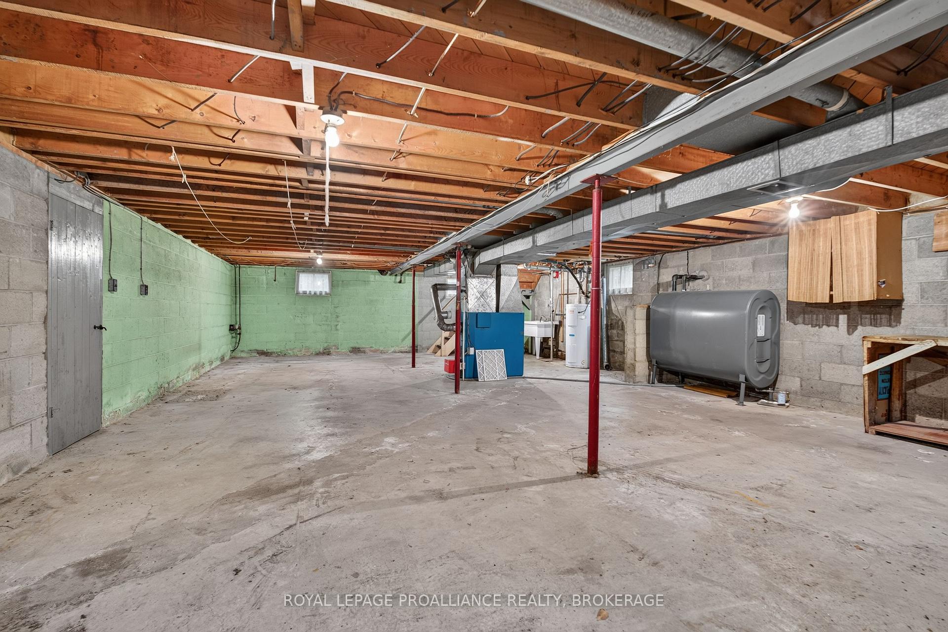 Photo 27 of 267 Lakeview Avenue, Kingston, City SouthWest — HOMEH