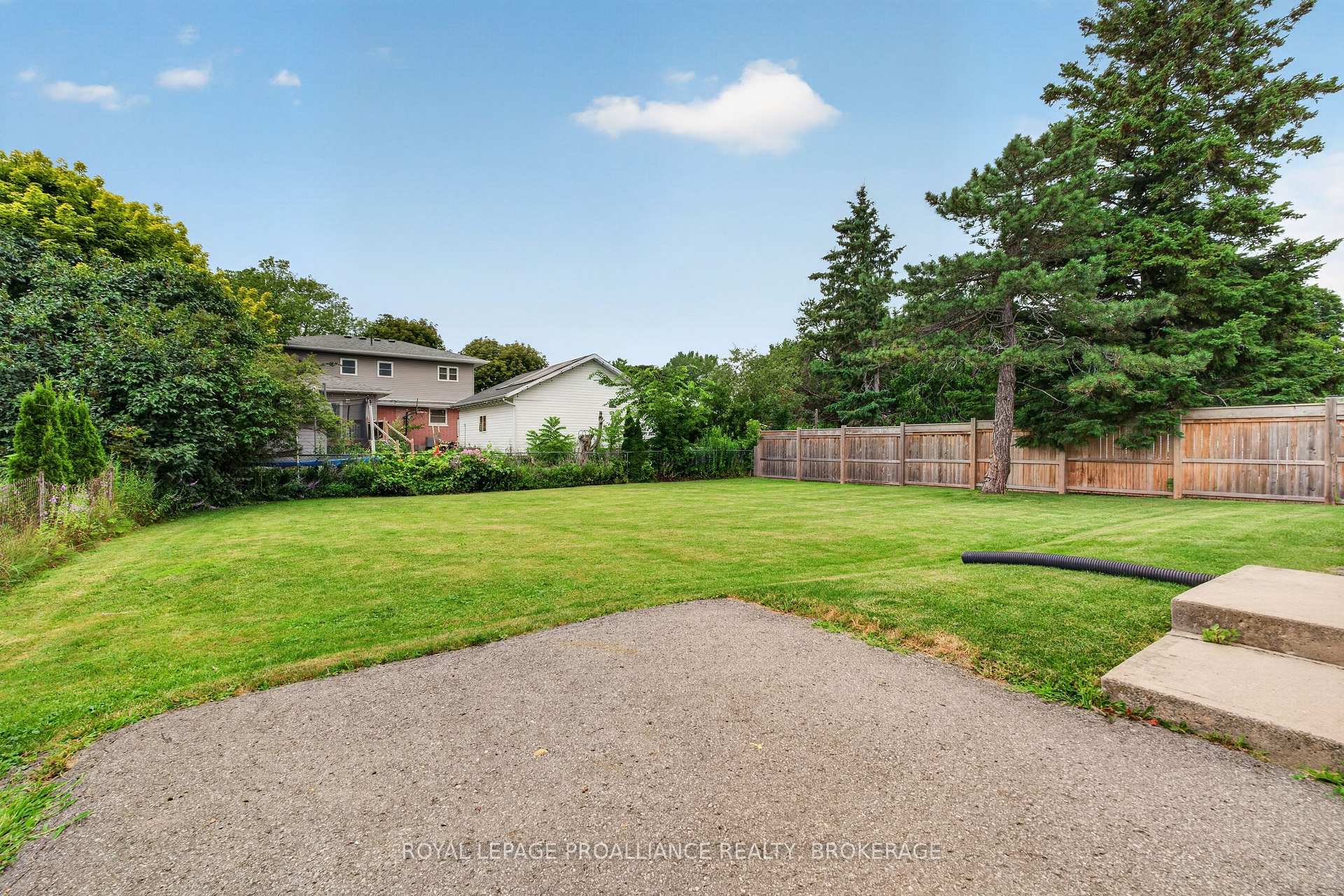 Photo 28 of 267 Lakeview Avenue, Kingston, City SouthWest — HOMEH
