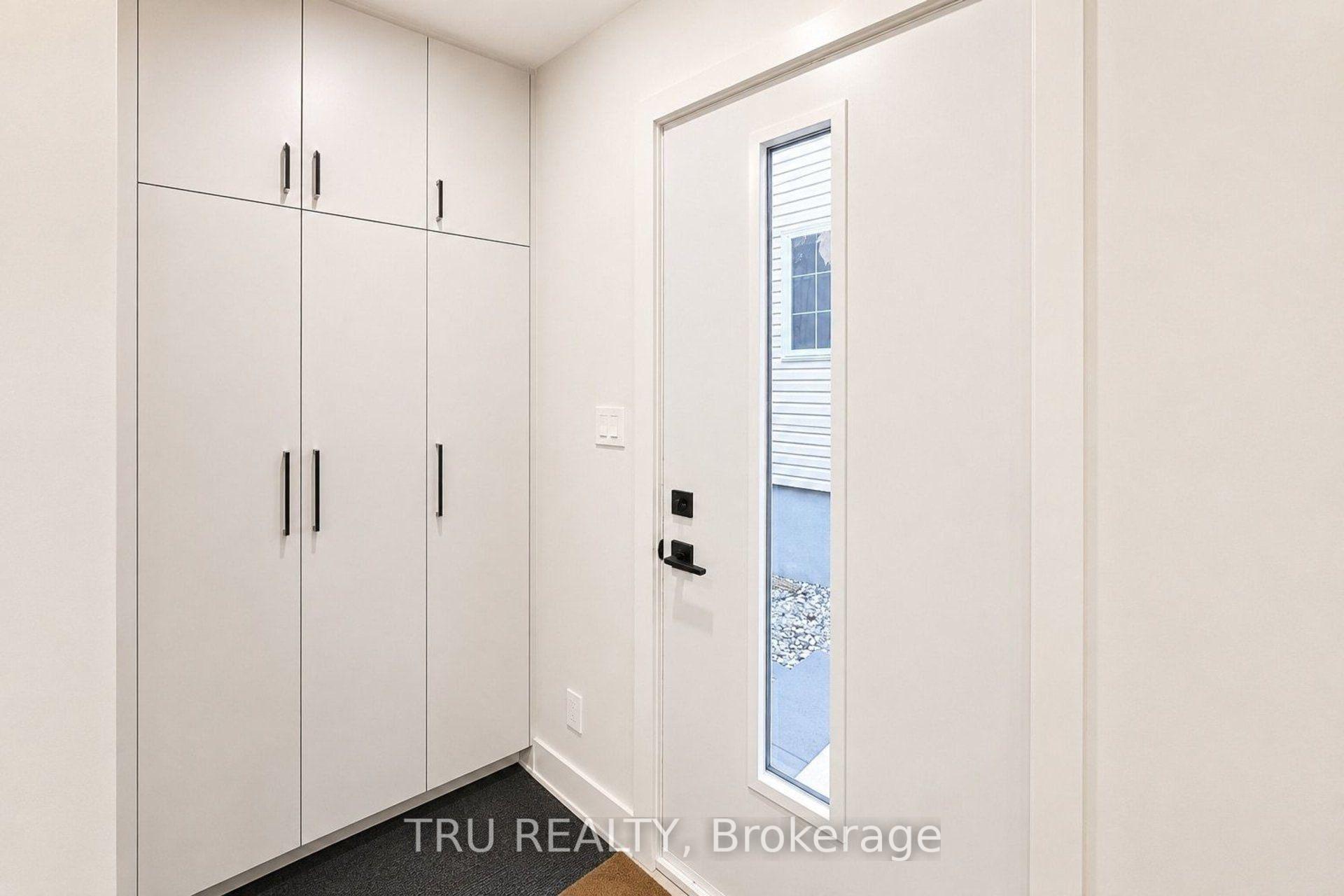 Photo 2 of Unit B, 120 Glynn Avenue, Ottawa, Overbrook — HOMEH