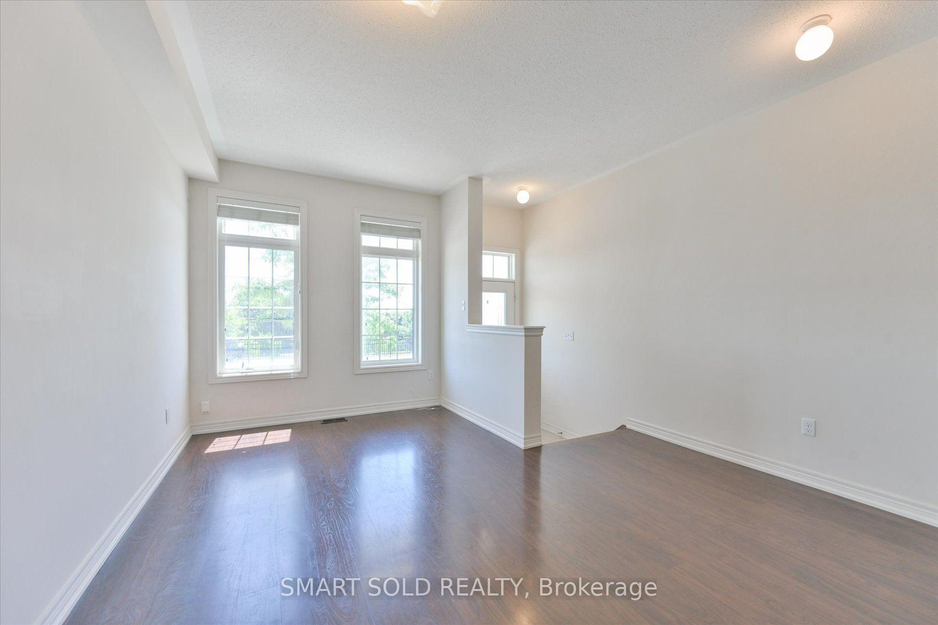 Photo 4 of 76 Christian Ritter Drive, Markham, Berczy — HOMEH