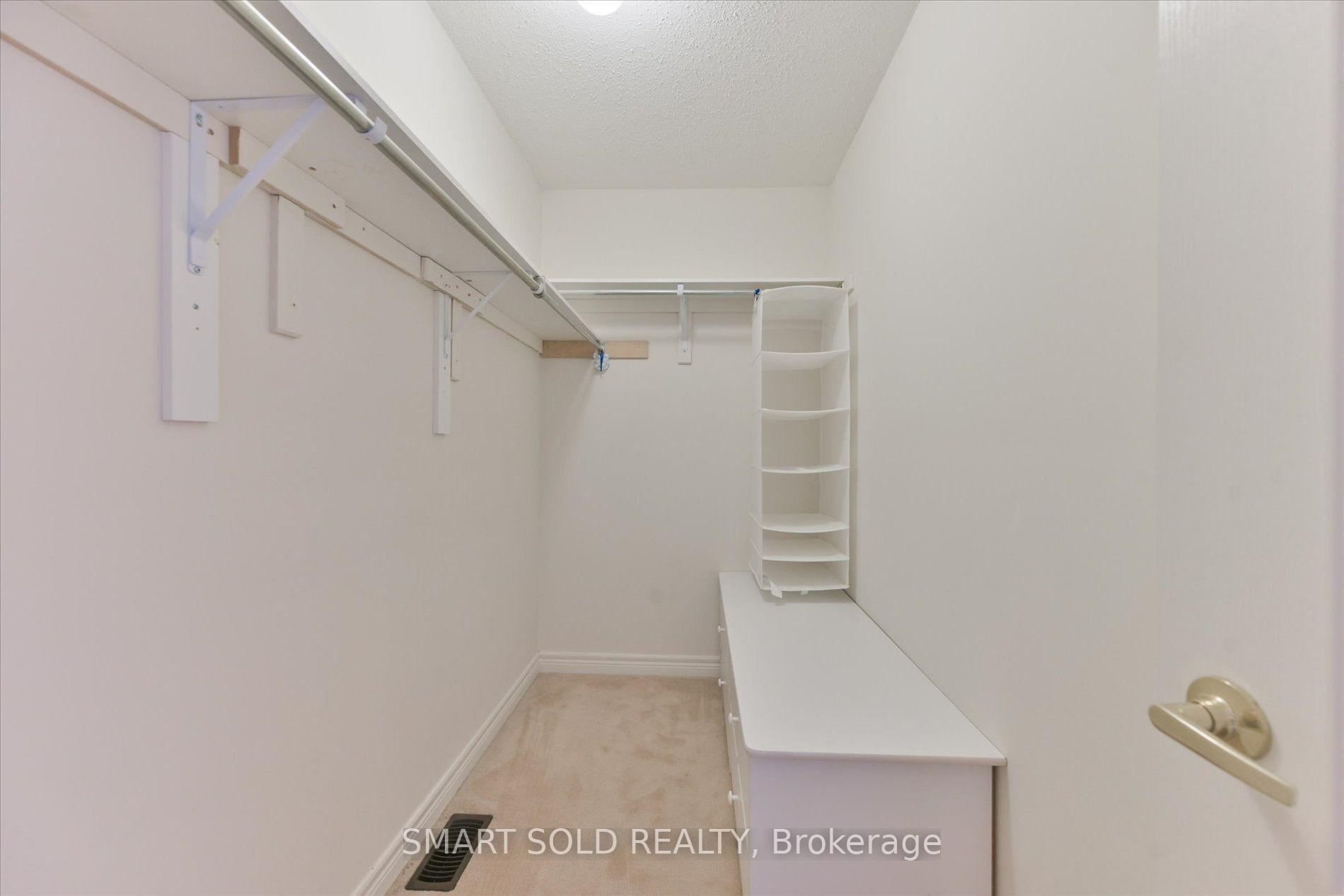 Photo 17 of 76 Christian Ritter Drive, Markham, Berczy — HOMEH