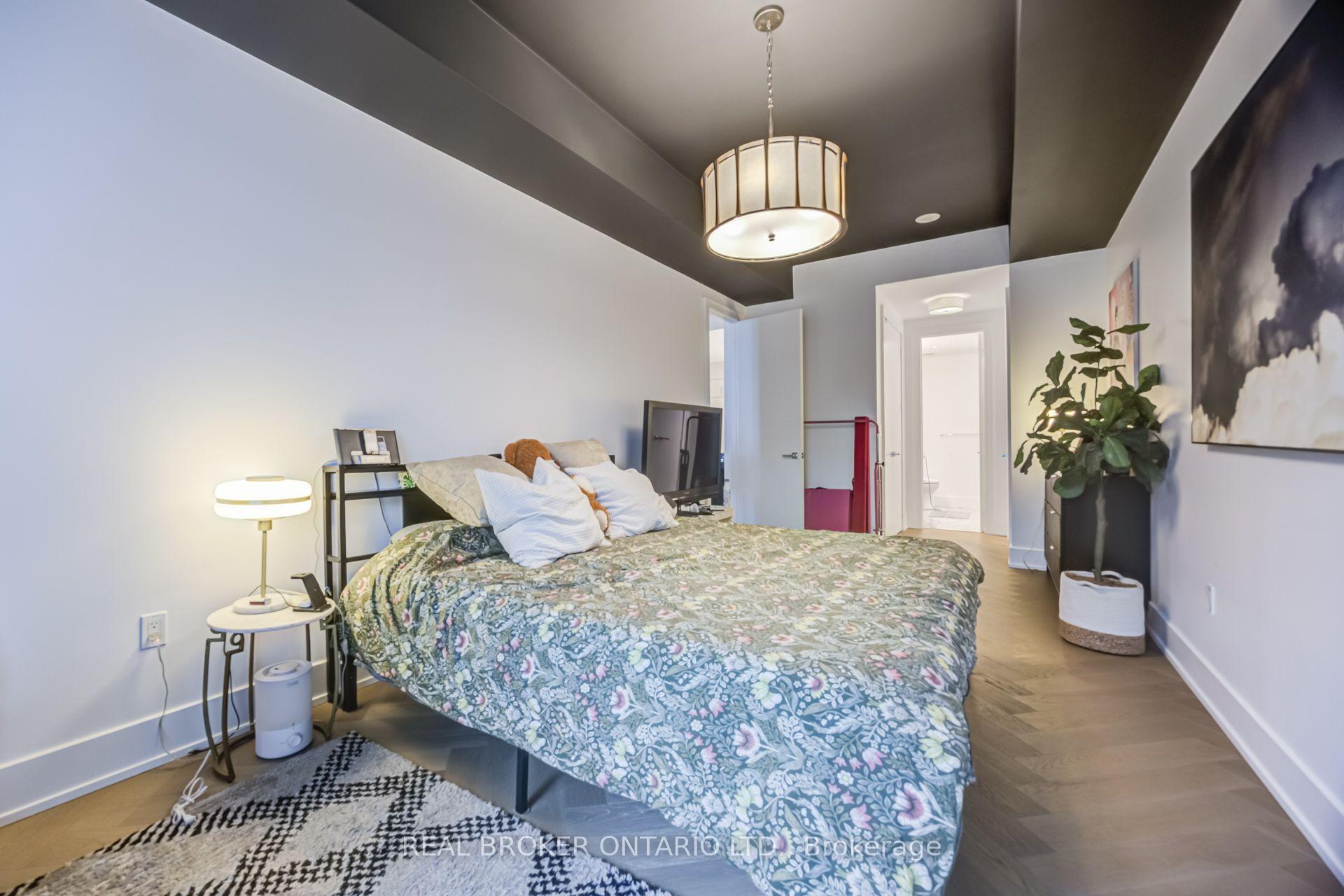 Photo 16 of Unit 916, 29 Queens Quay E, Toronto, Waterfront Communities — HOMEH