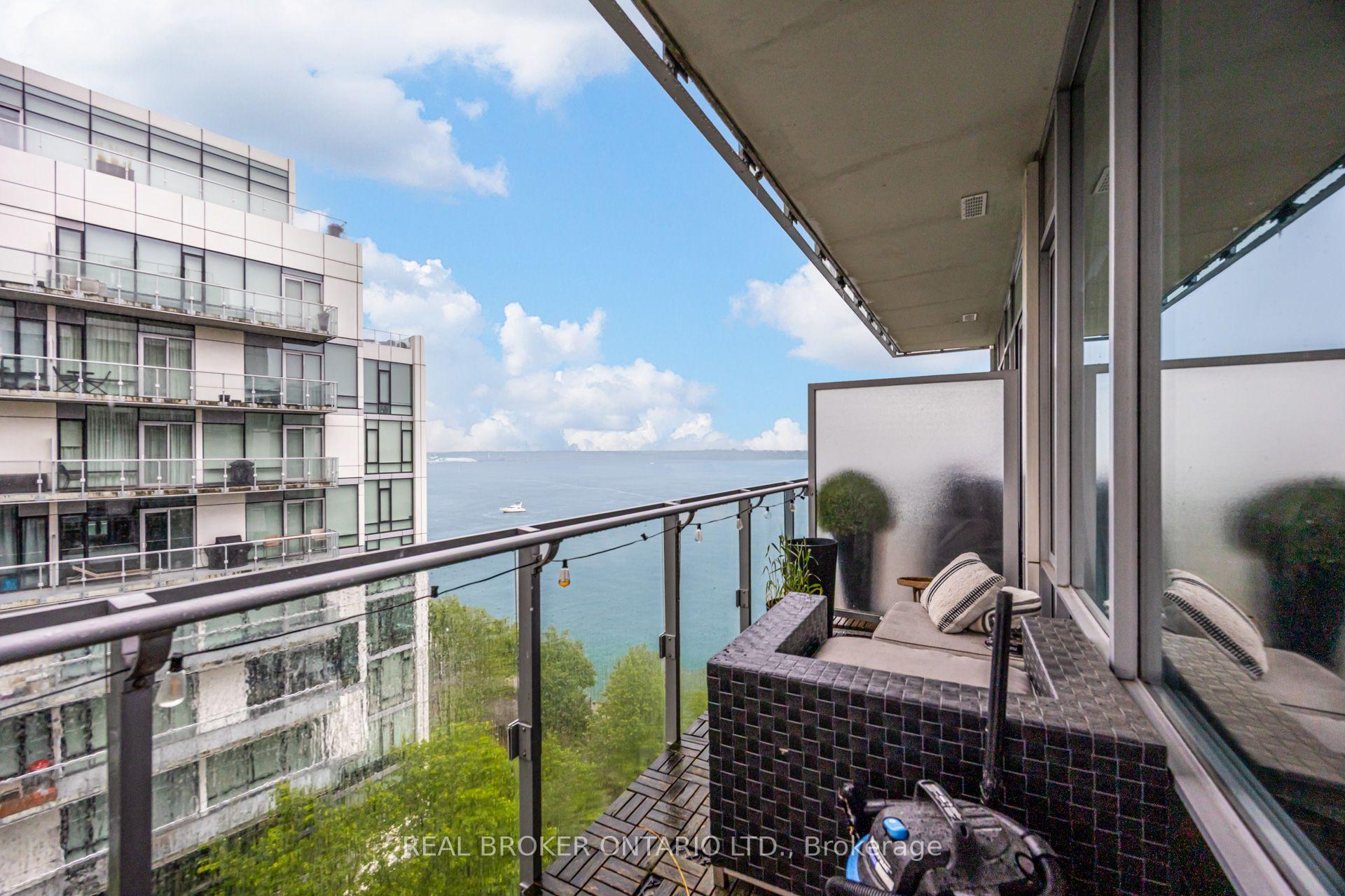 Photo 20 of Unit 916, 29 Queens Quay E, Toronto, Waterfront Communities — HOMEH