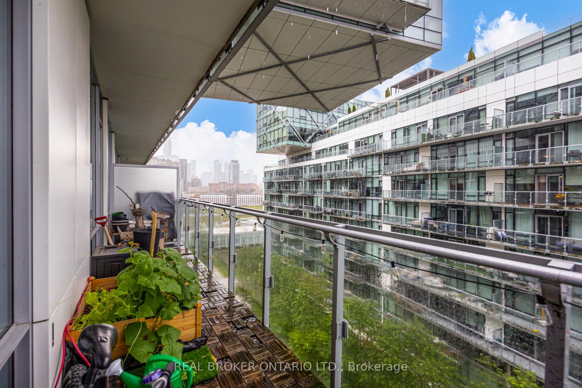 Photo 21 of Unit 916, 29 Queens Quay E, Toronto, Waterfront Communities — HOMEH