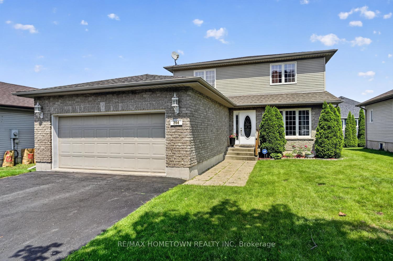 Photo 4 of 286 Beley Street, Brockville, Brockville — HOMEH