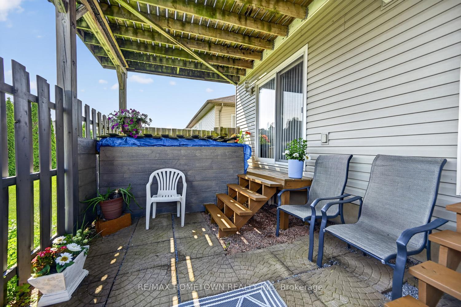 Photo 19 of 286 Beley Street, Brockville, Brockville — HOMEH