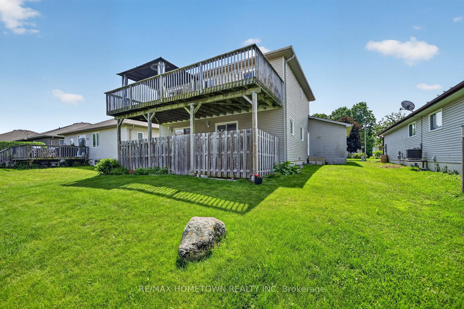 Photo 37 of 286 Beley Street, Brockville, Brockville — HOMEH