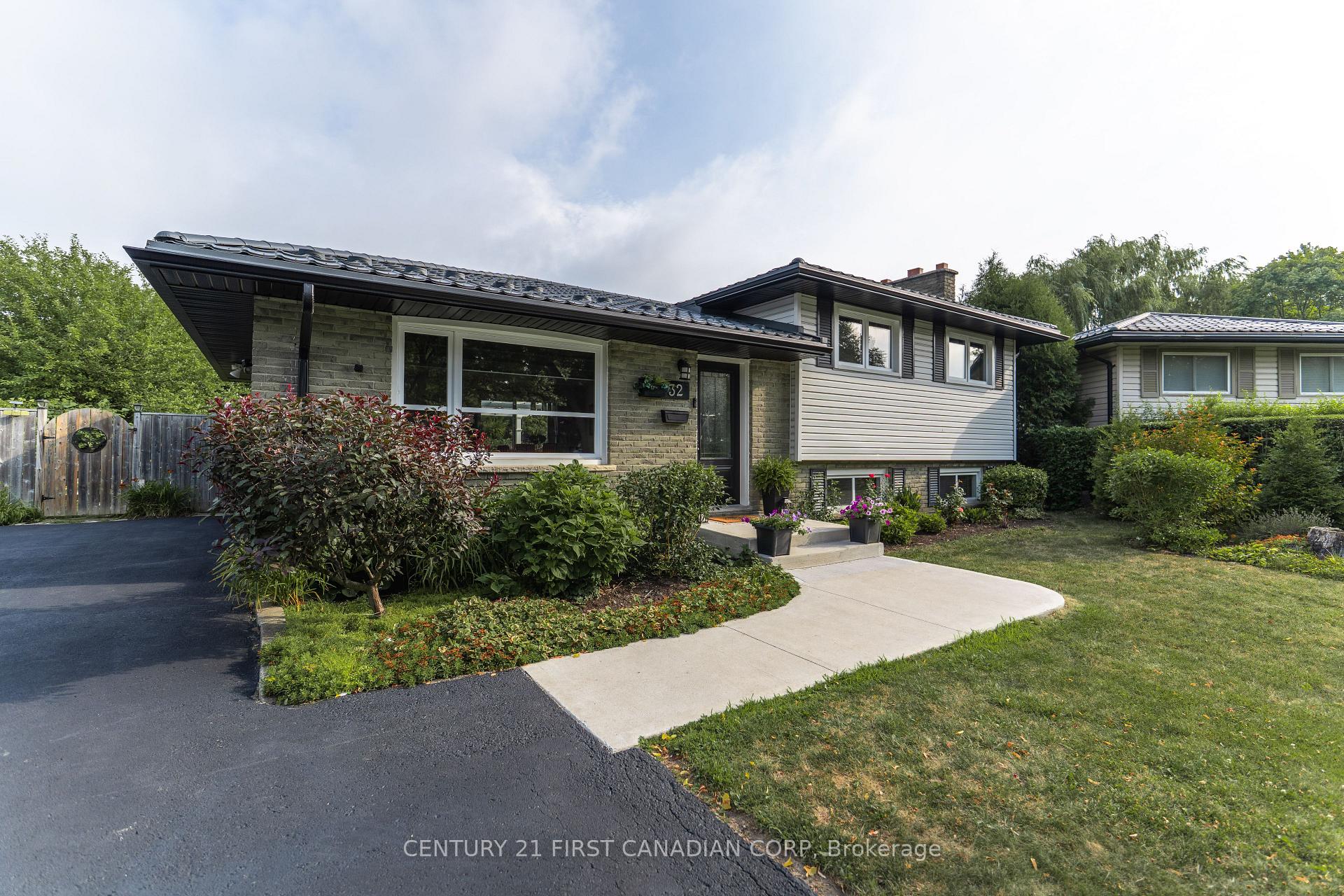 Photo of 32 Mendip Crescent