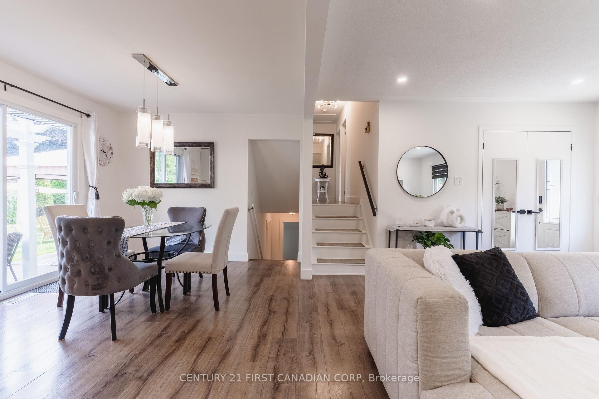 Photo 14 of 32 Mendip Crescent, London, South Y — HOMEH