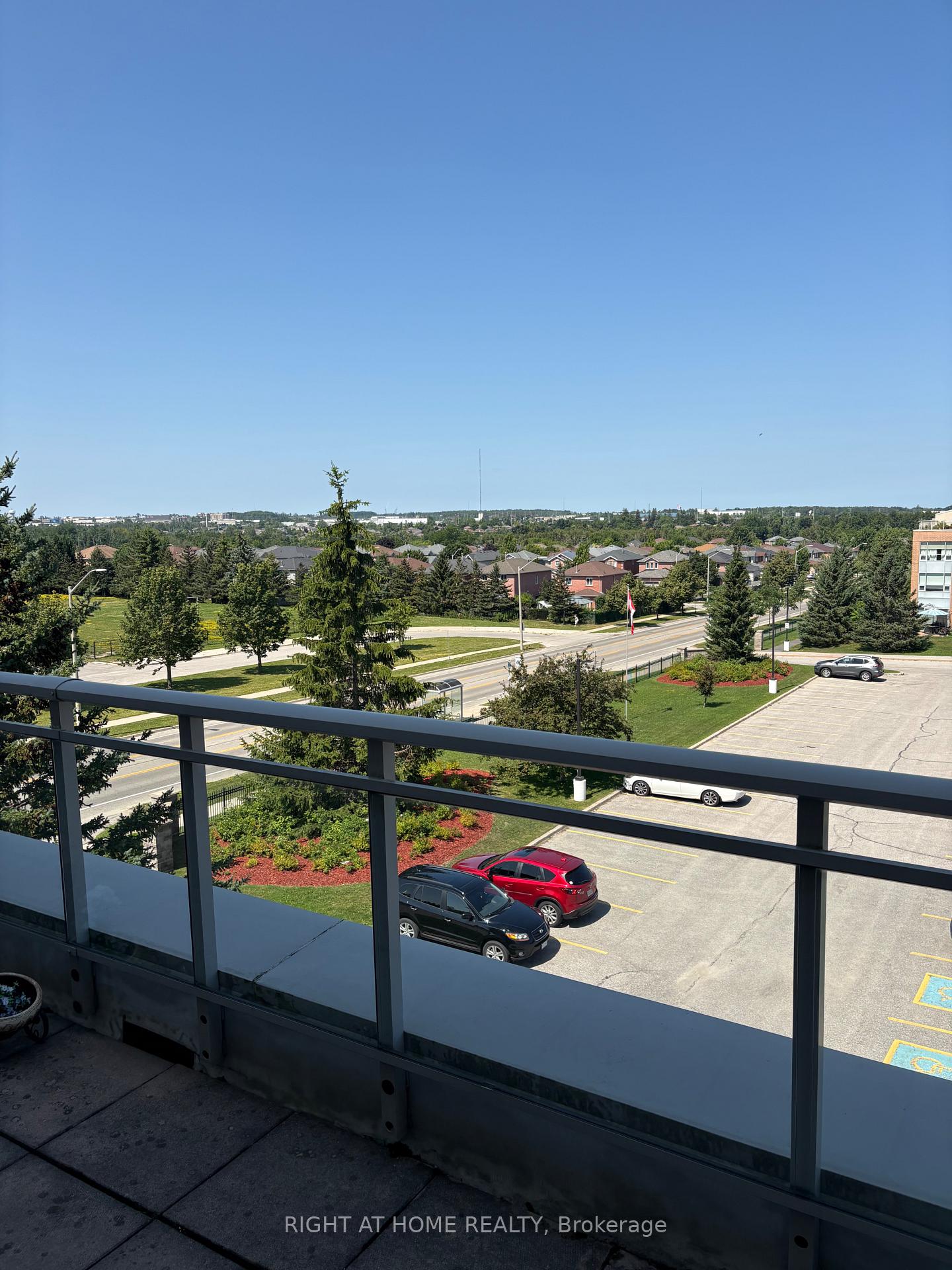 Photo 25 of Unit 404, 94 Dean Avenue, Barrie, Painswick South — HOMEH