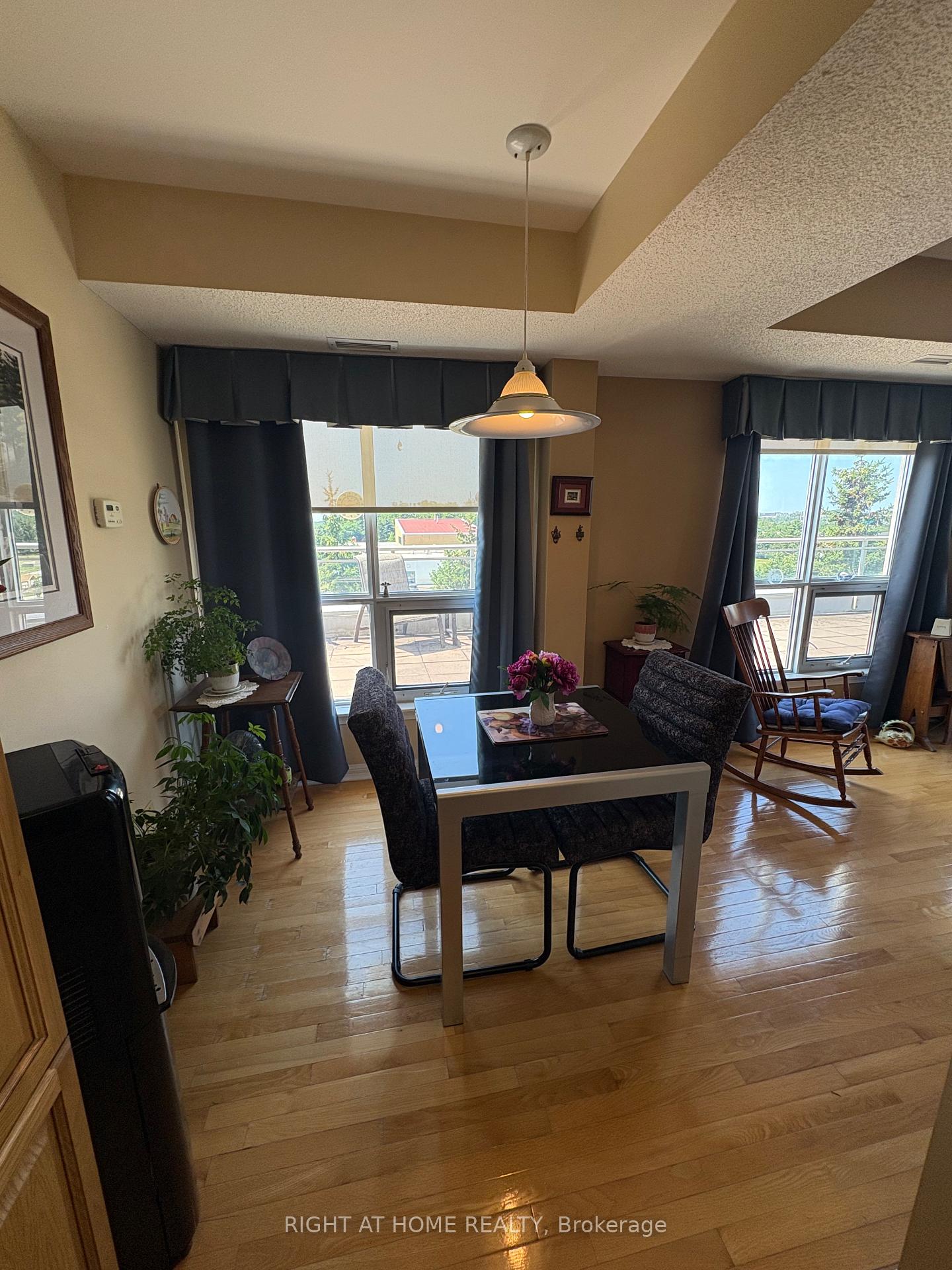 Photo 34 of Unit 404, 94 Dean Avenue, Barrie, Painswick South — HOMEH
