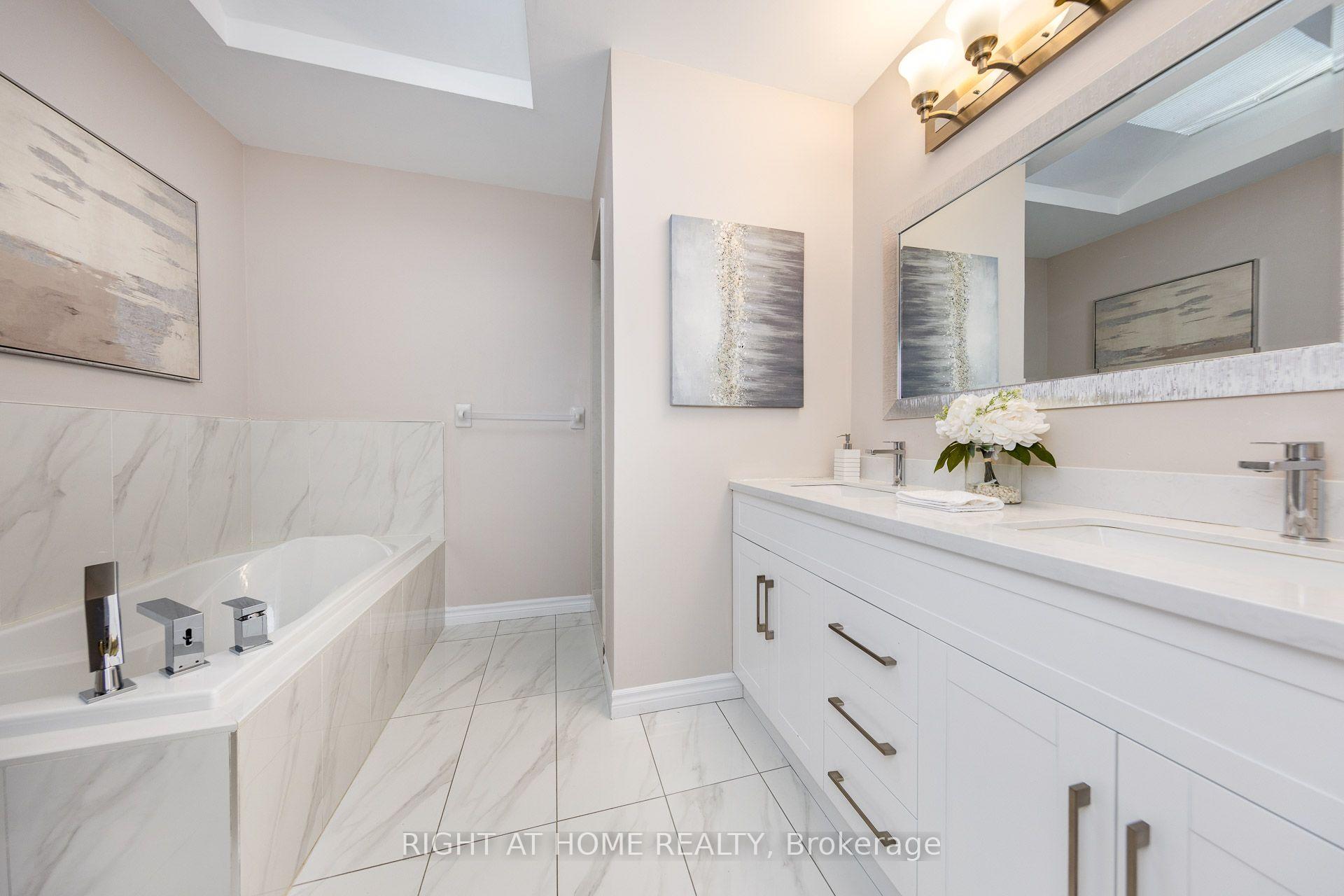 Photo 25 of 1552 Otonabee Drive, Pickering, Amberlea — HOMEH