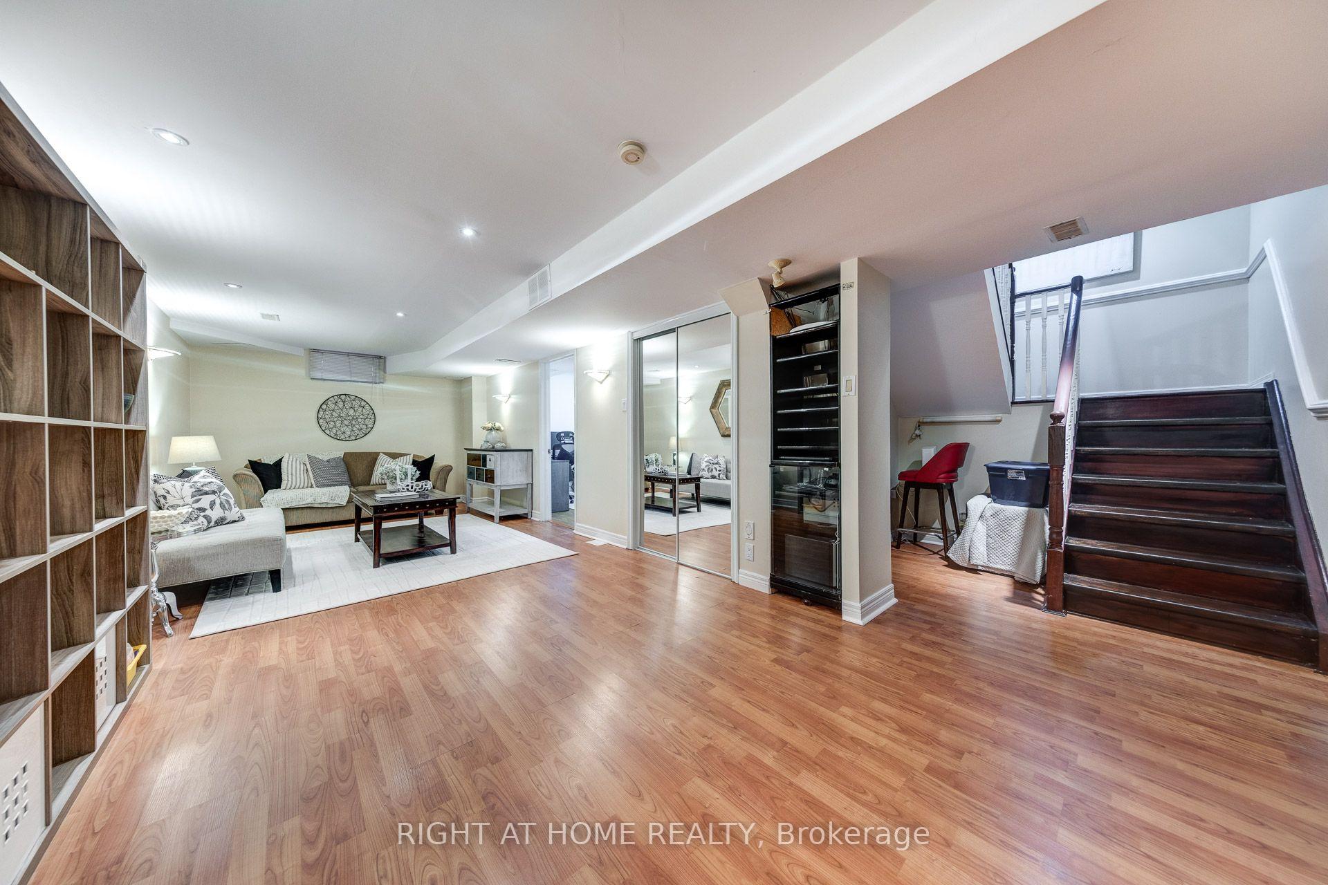 Photo 26 of 1552 Otonabee Drive, Pickering, Amberlea — HOMEH