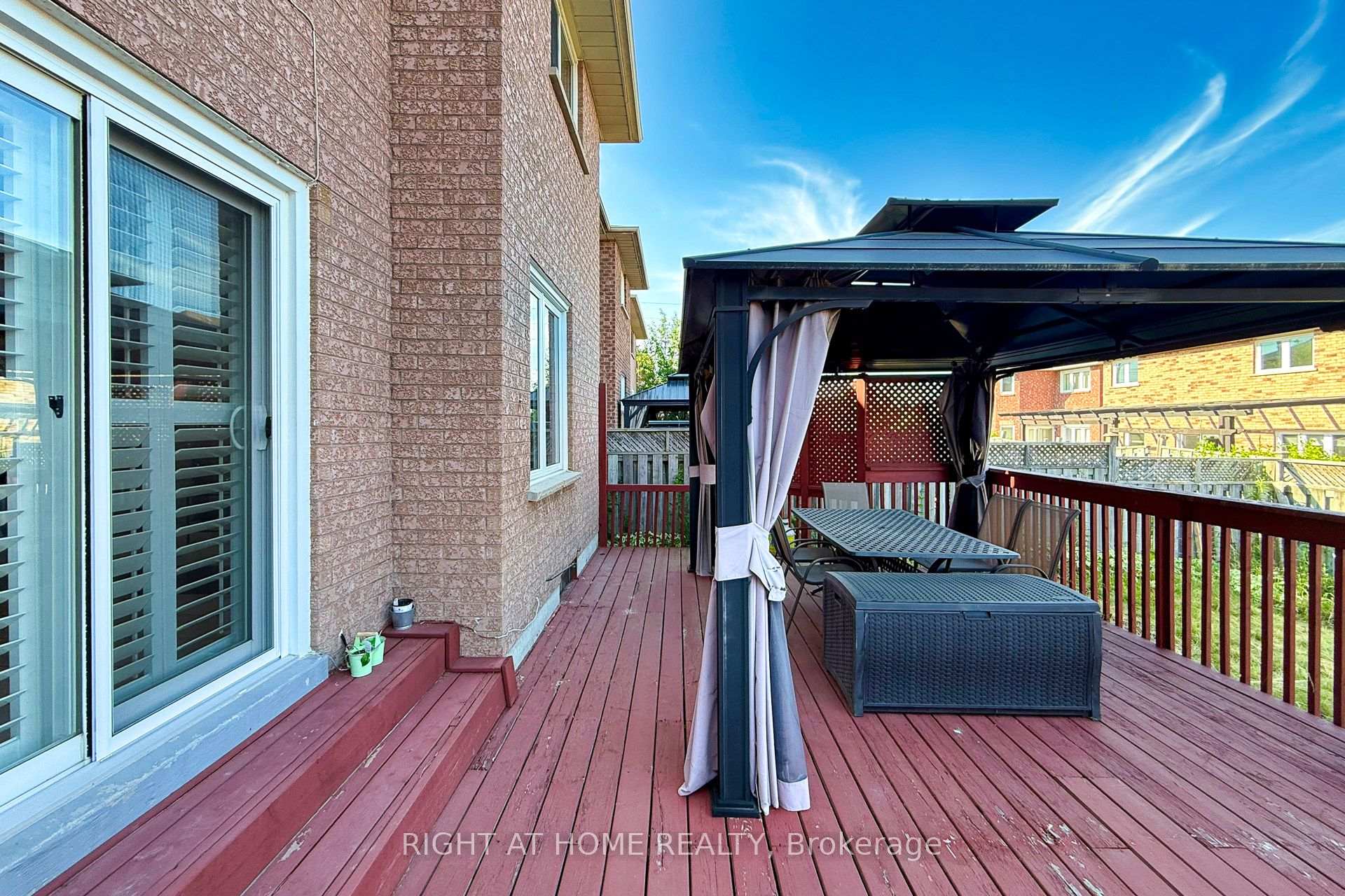 Photo 29 of 1552 Otonabee Drive, Pickering, Amberlea — HOMEH