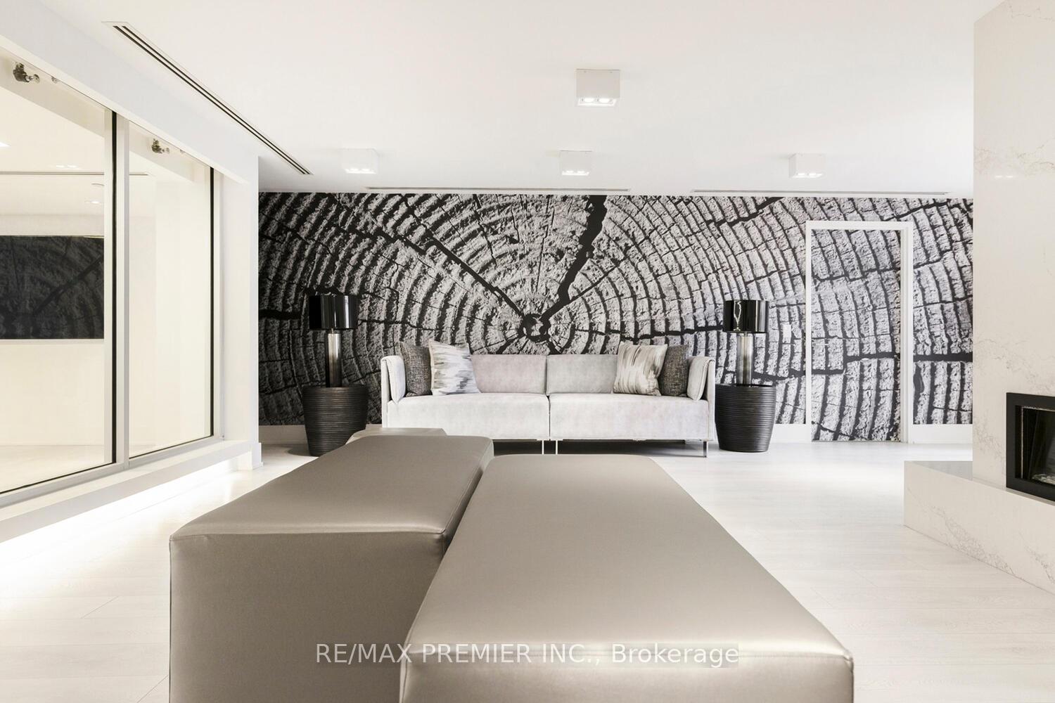 Photo 6 of Unit 1406, 2908 Highway 7 Road, Vaughan, Concord — HOMEH