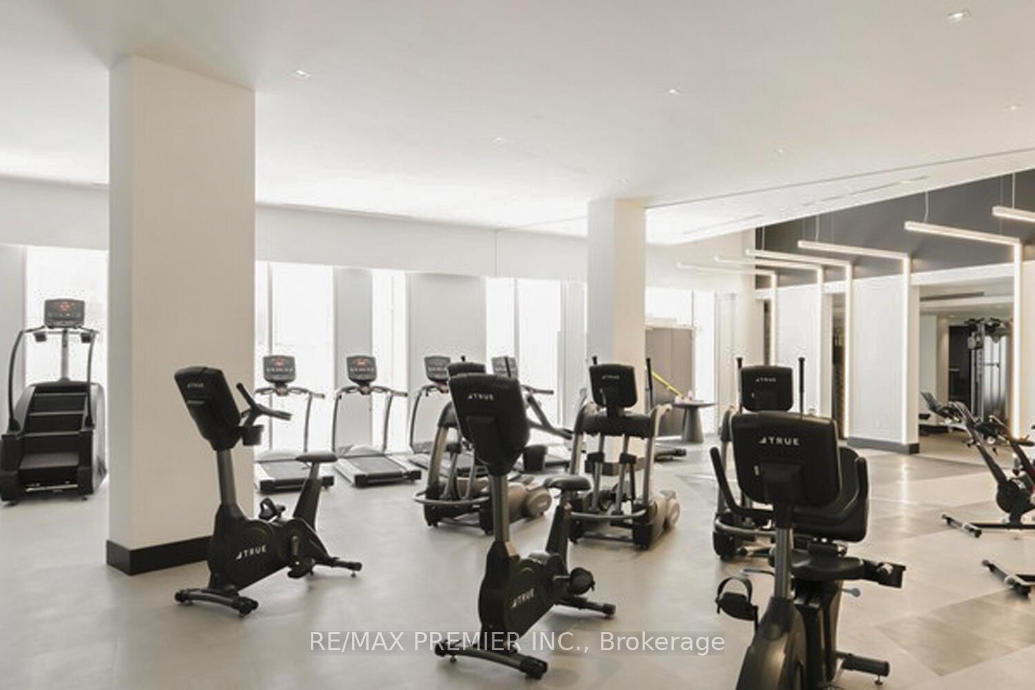 Photo 14 of Unit 1406, 2908 Highway 7 Road, Vaughan, Concord — HOMEH