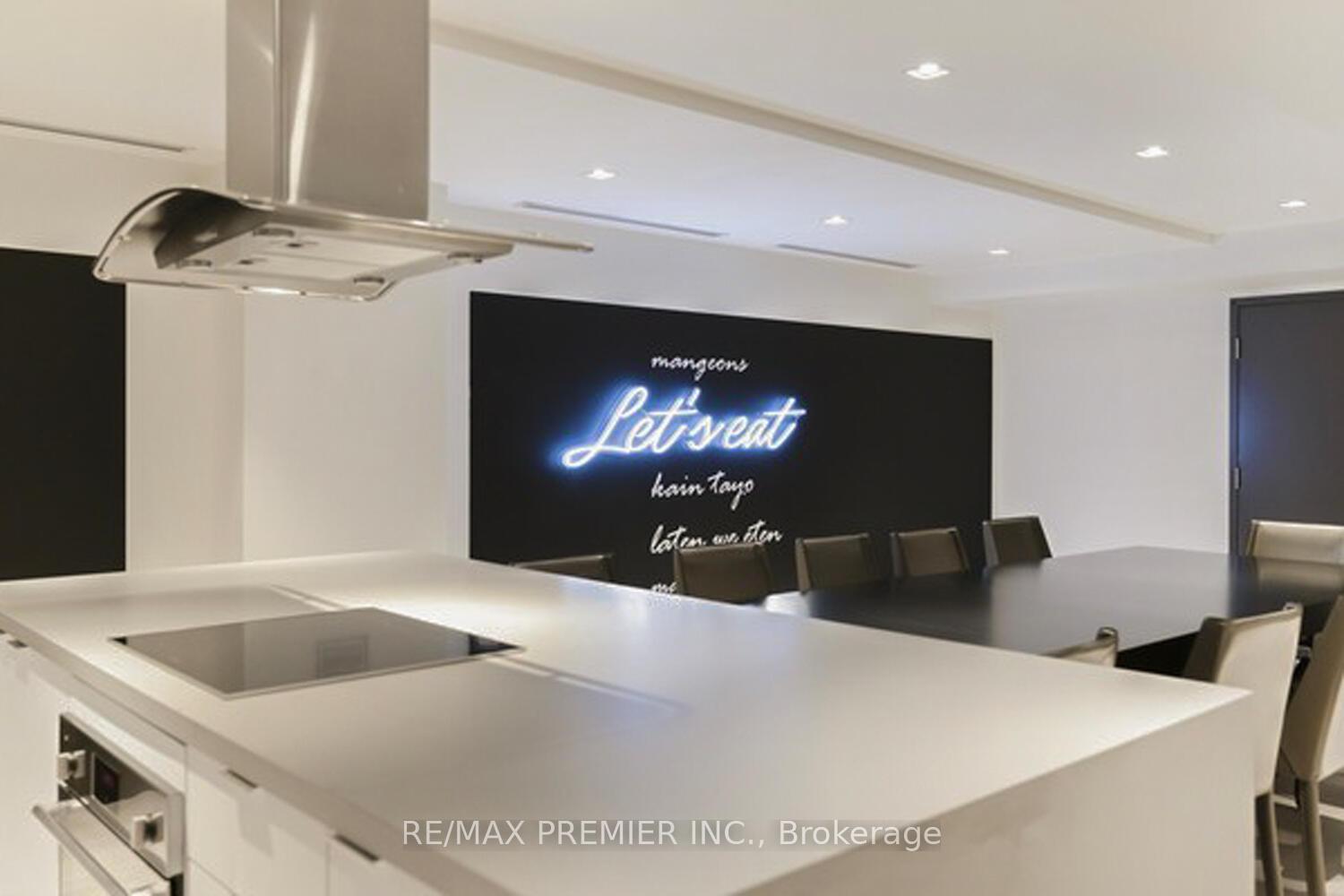 Photo 17 of Unit 1406, 2908 Highway 7 Road, Vaughan, Concord — HOMEH