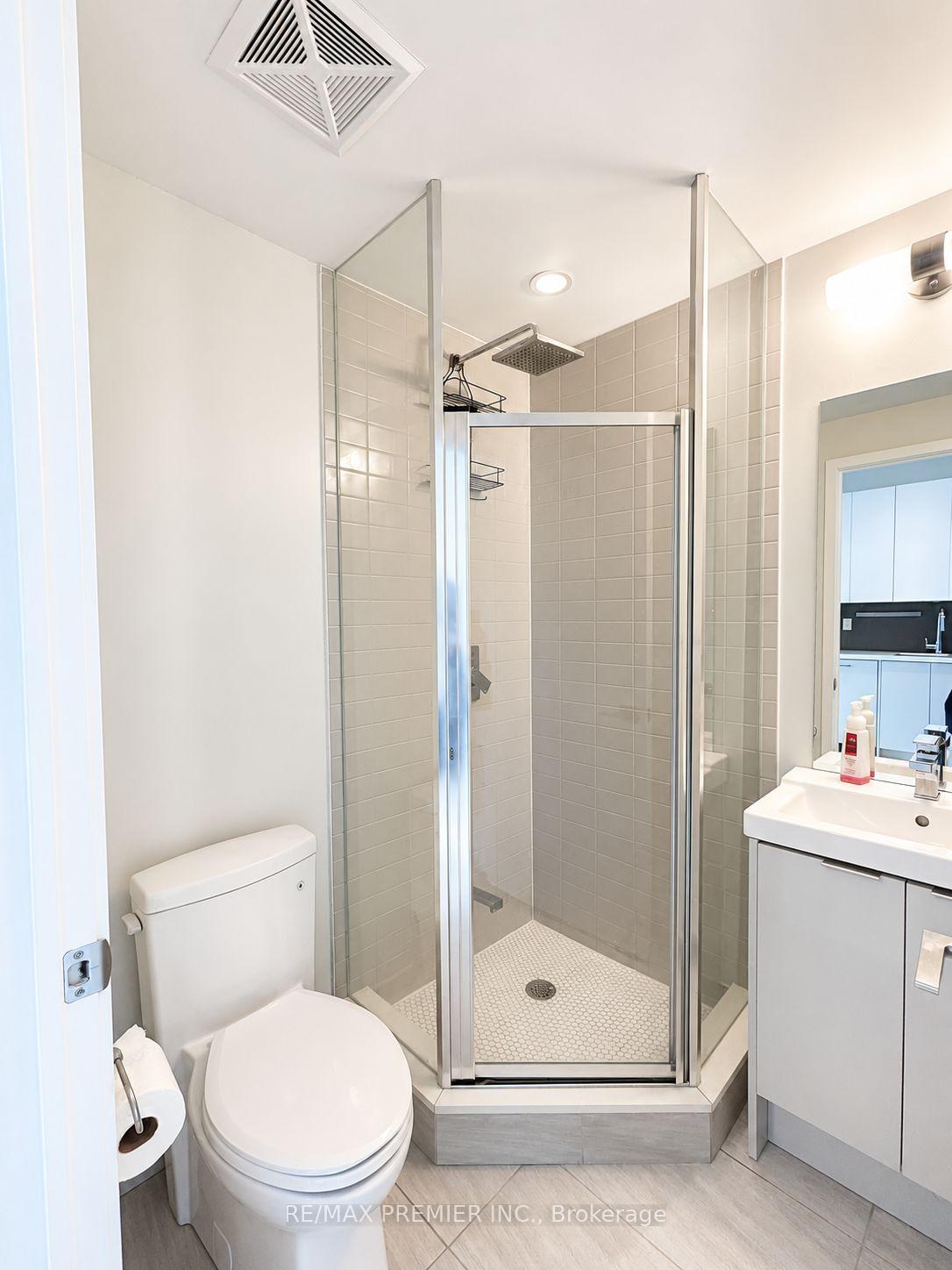Photo 26 of Unit 1406, 2908 Highway 7 Road, Vaughan, Concord — HOMEH