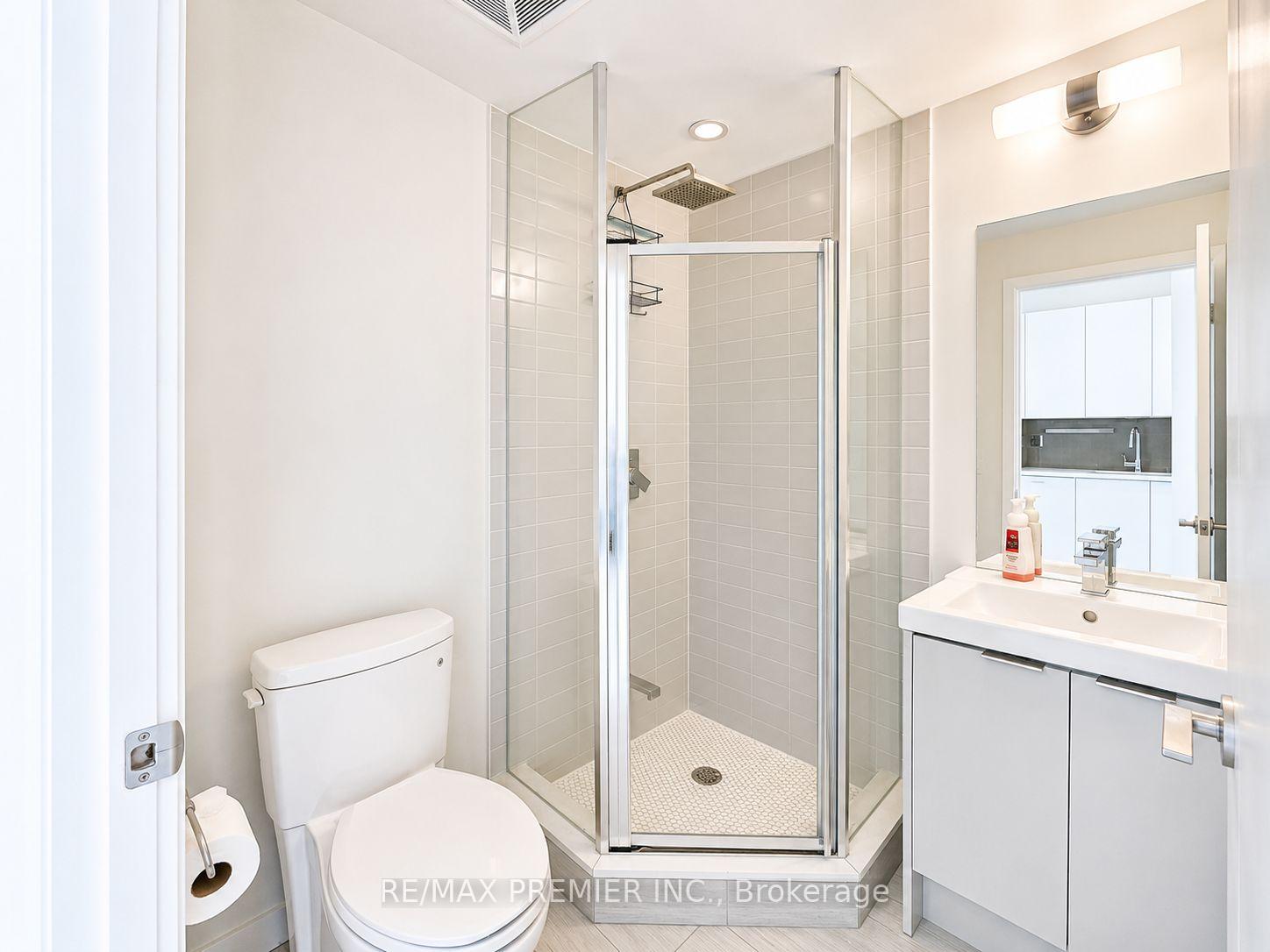 Photo 25 of Unit 1406, 2908 Highway 7 Road, Vaughan, Concord — HOMEH
