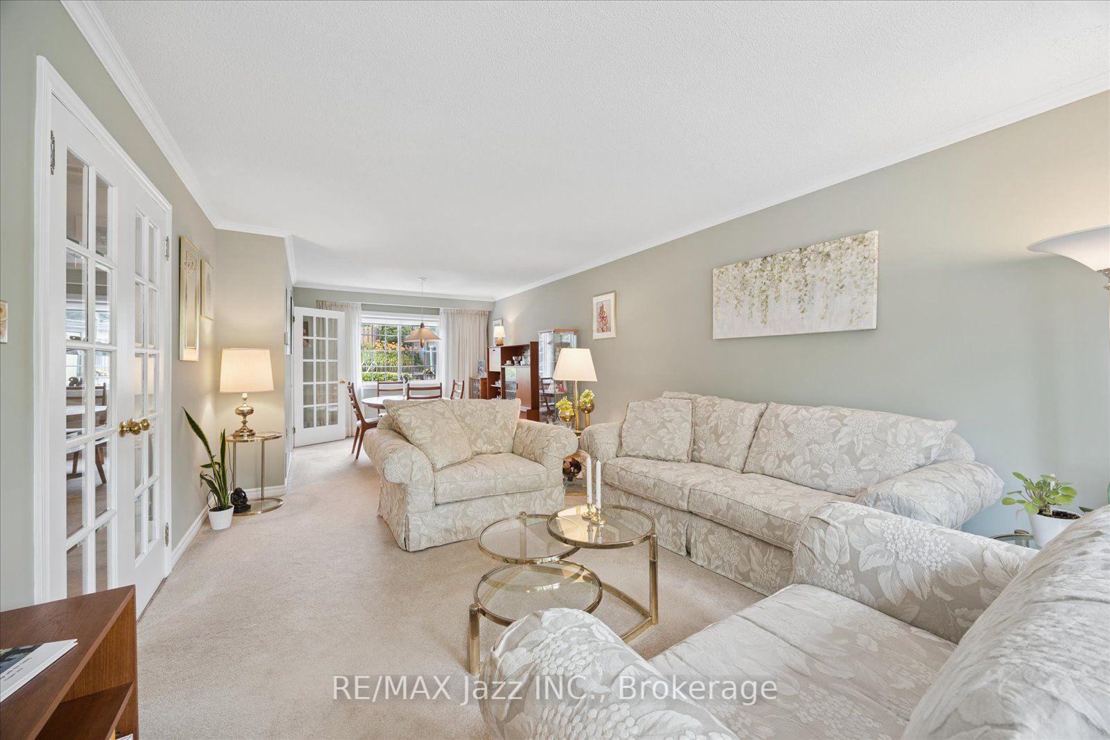 Photo 5 of 38 Trinity Crescent, Whitby, Pringle Creek — HOMEH