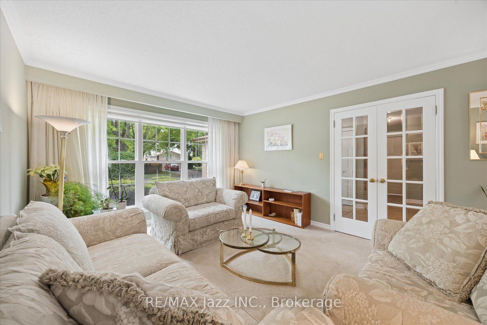 Photo 7 of 38 Trinity Crescent, Whitby, Pringle Creek — HOMEH