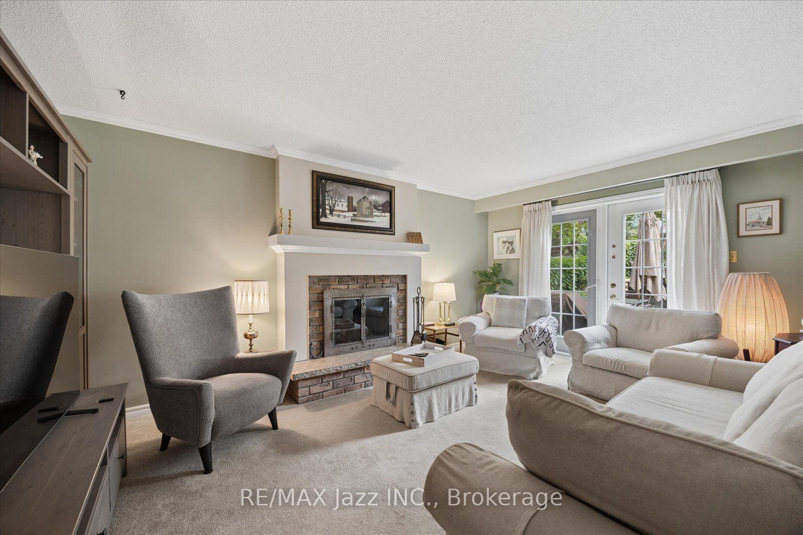Photo 18 of 38 Trinity Crescent, Whitby, Pringle Creek — HOMEH