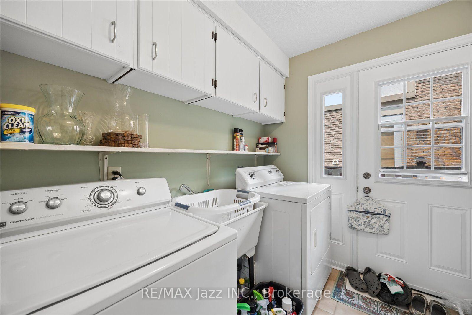 Photo 22 of 38 Trinity Crescent, Whitby, Pringle Creek — HOMEH