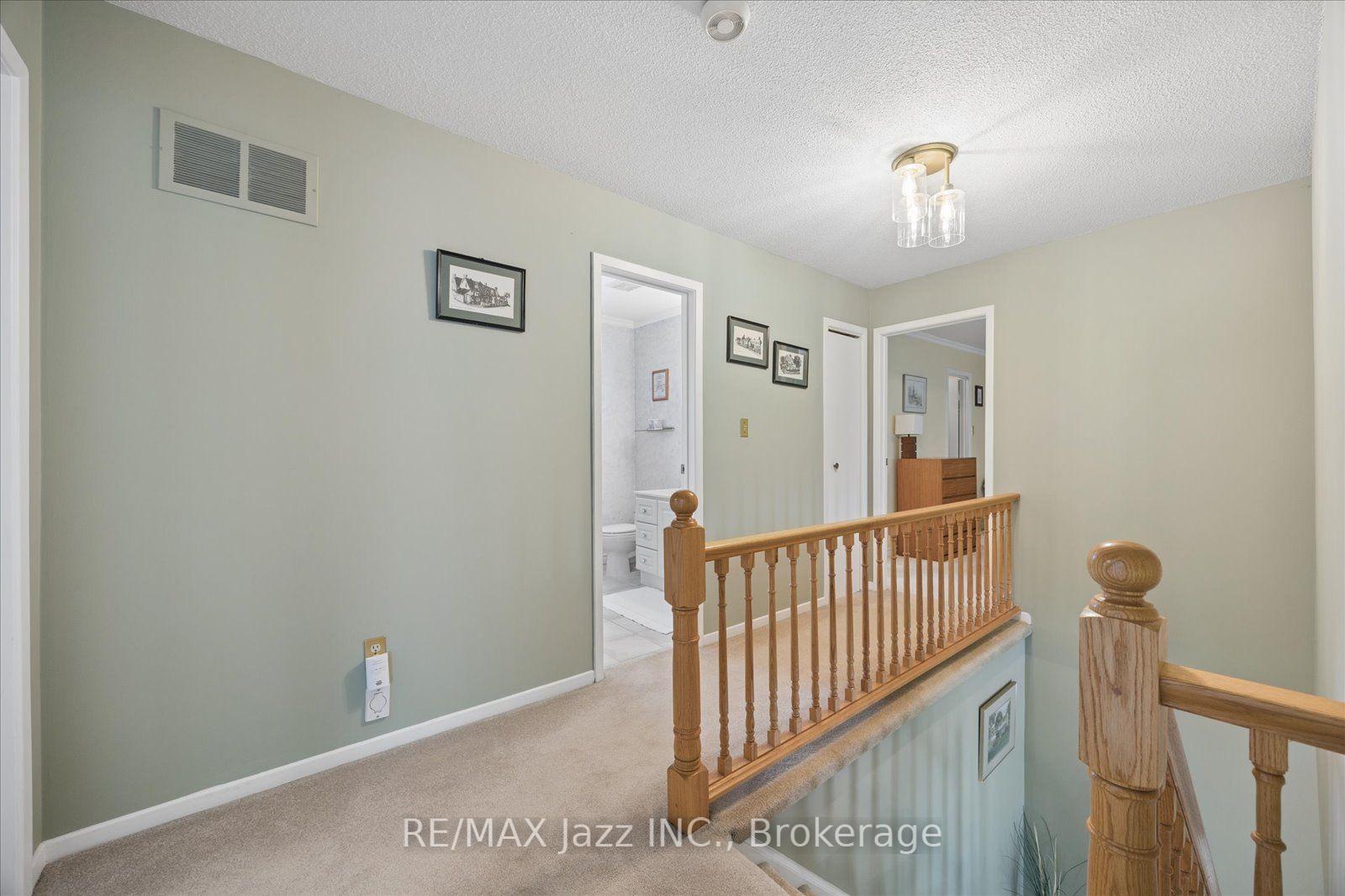 Photo 23 of 38 Trinity Crescent, Whitby, Pringle Creek — HOMEH