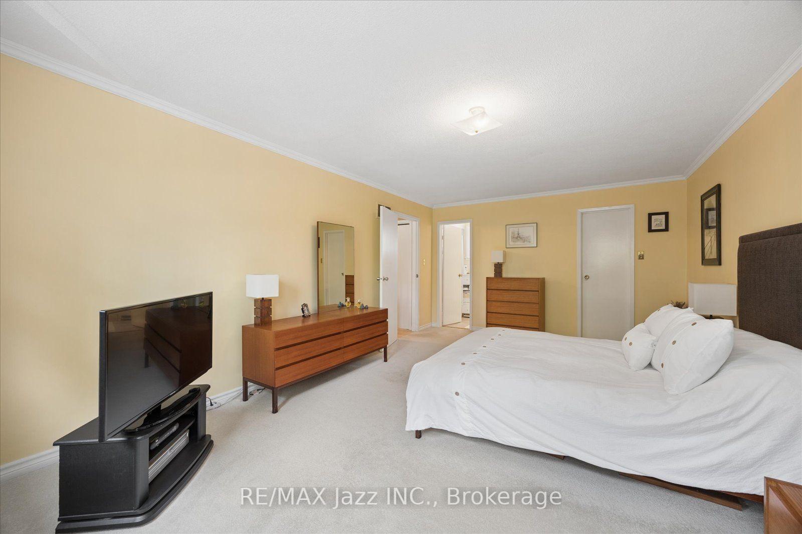 Photo 26 of 38 Trinity Crescent, Whitby, Pringle Creek — HOMEH