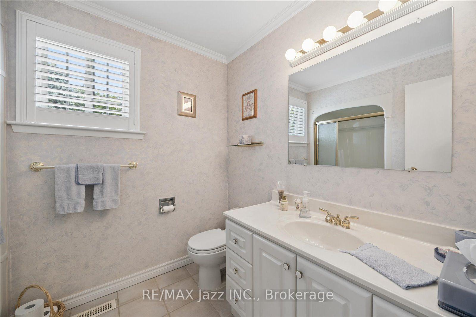 Photo 28 of 38 Trinity Crescent, Whitby, Pringle Creek — HOMEH