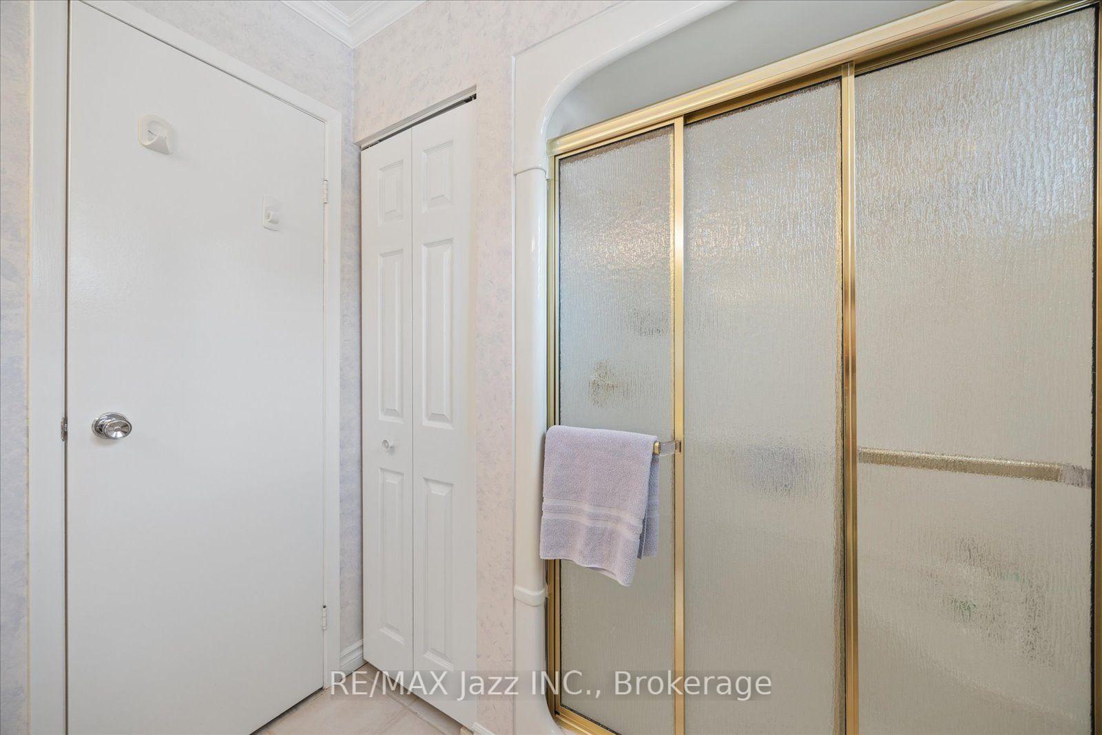 Photo 29 of 38 Trinity Crescent, Whitby, Pringle Creek — HOMEH