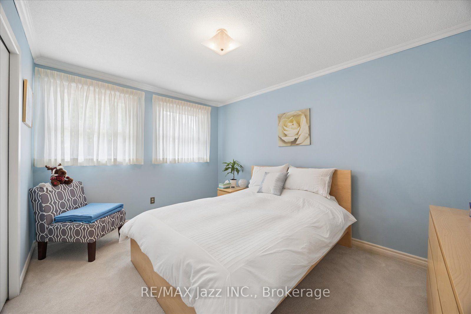 Photo 32 of 38 Trinity Crescent, Whitby, Pringle Creek — HOMEH
