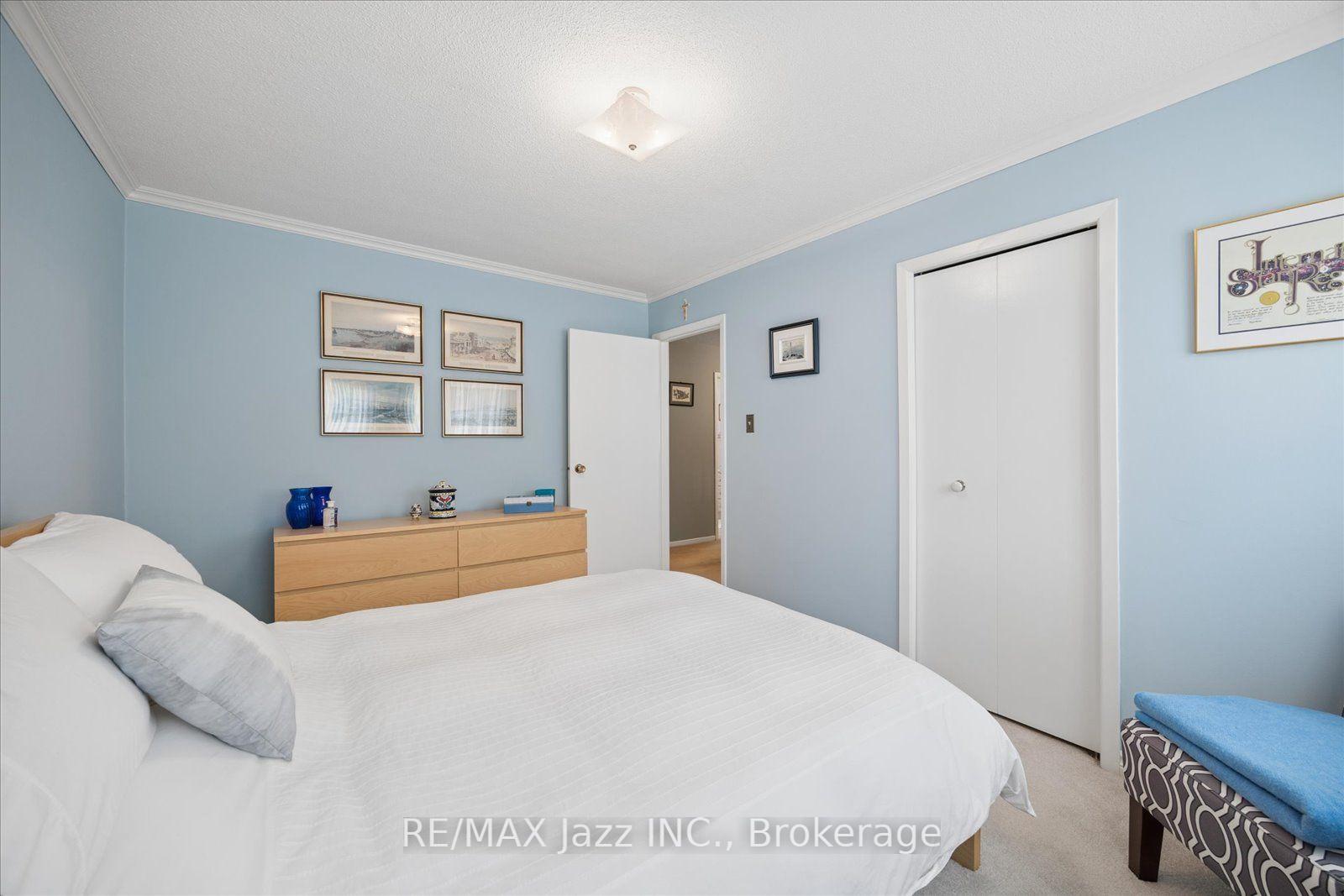 Photo 33 of 38 Trinity Crescent, Whitby, Pringle Creek — HOMEH