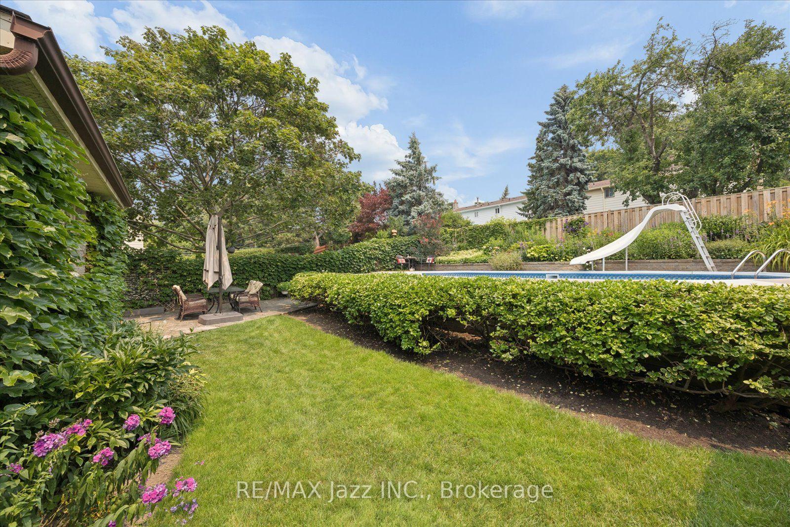 Photo 40 of 38 Trinity Crescent, Whitby, Pringle Creek — HOMEH