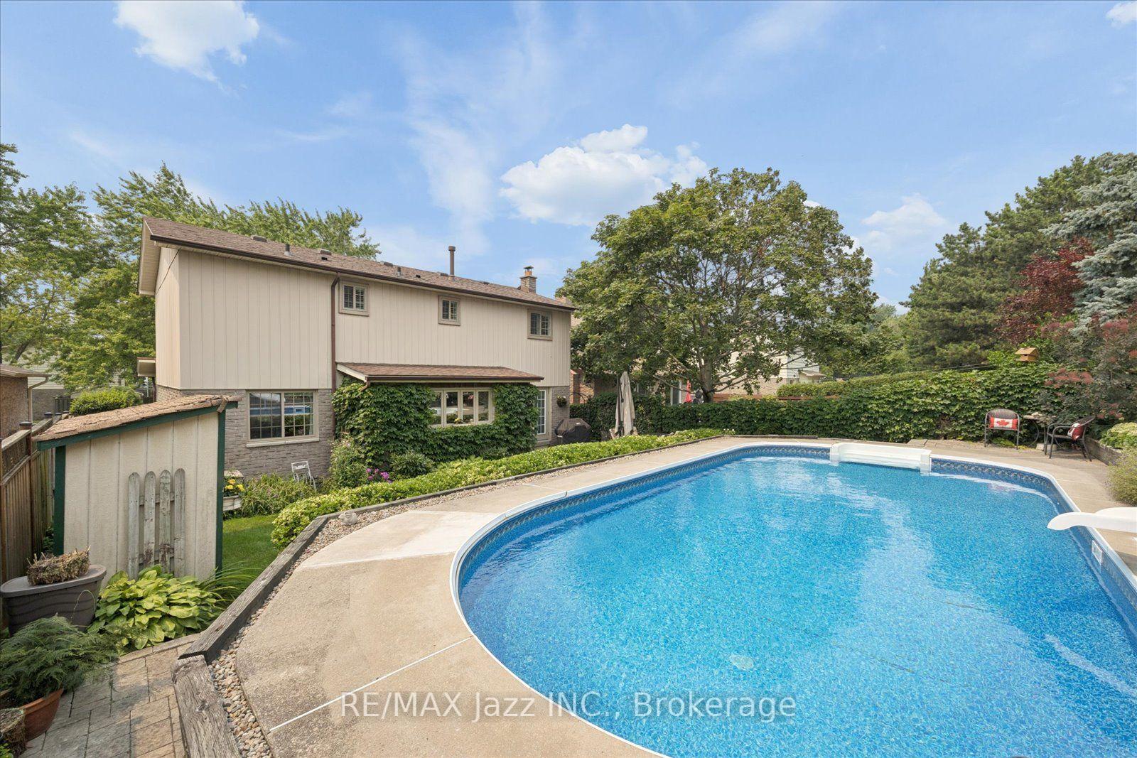 Photo 43 of 38 Trinity Crescent, Whitby, Pringle Creek — HOMEH