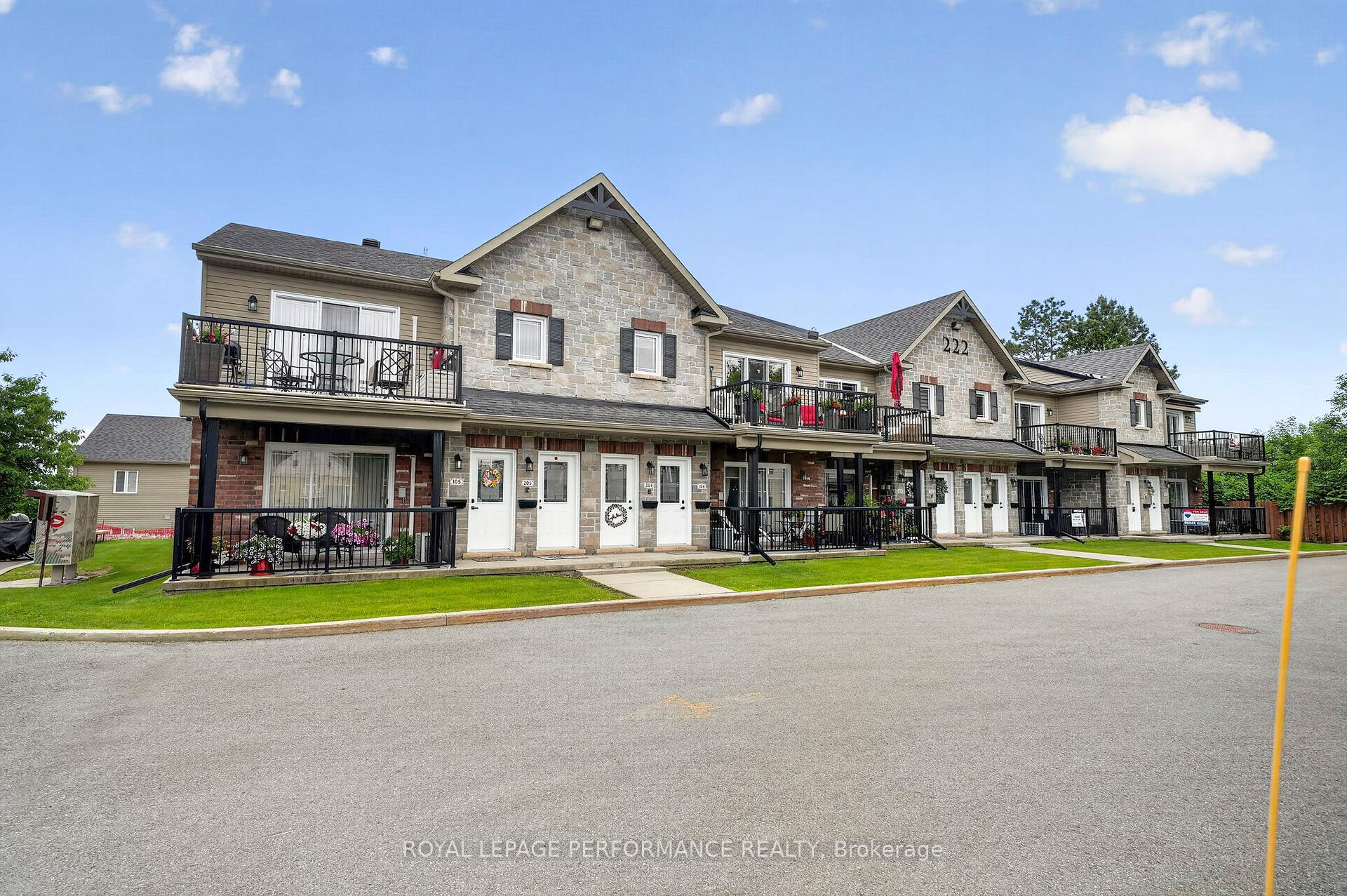 Photo 3 of Unit 204, 222 First Street E, Cornwall, Cornwall — HOMEH