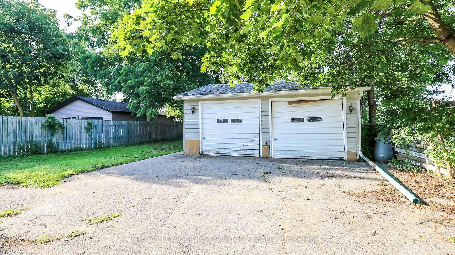 Photo 3 of 47 Campbell Avenue, Barrie, Allandale — HOMEH