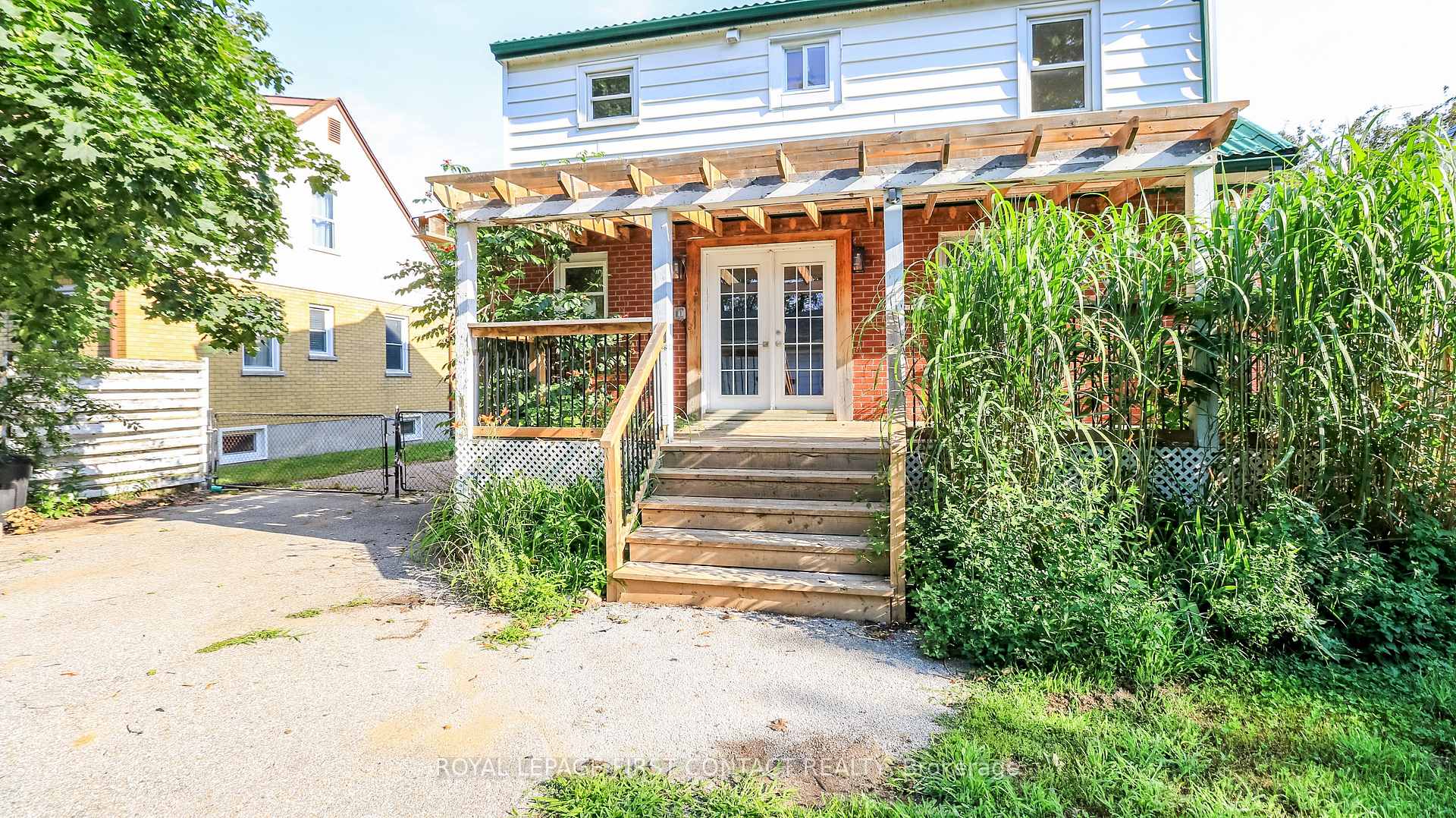 Photo 5 of 47 Campbell Avenue, Barrie, Allandale — HOMEH
