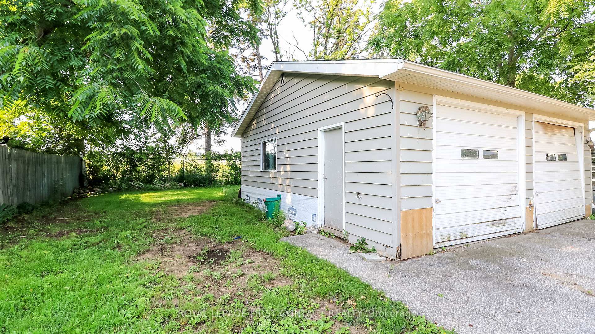 Photo 6 of 47 Campbell Avenue, Barrie, Allandale — HOMEH
