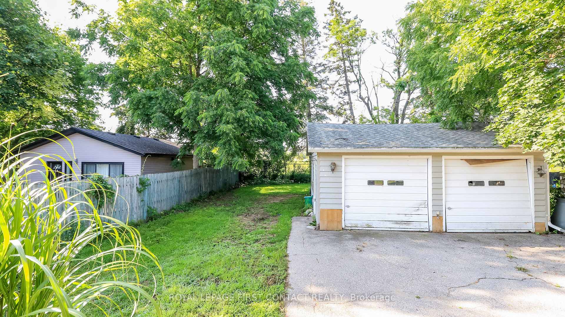Photo 9 of 47 Campbell Avenue, Barrie, Allandale — HOMEH